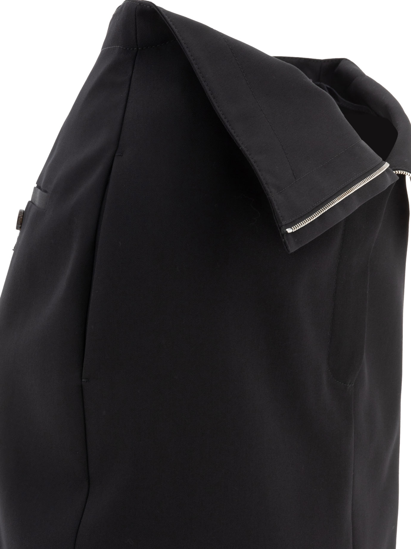 20241203201634105_S25---alexander mcqueen---813474QJADA1000_2_P.JPG