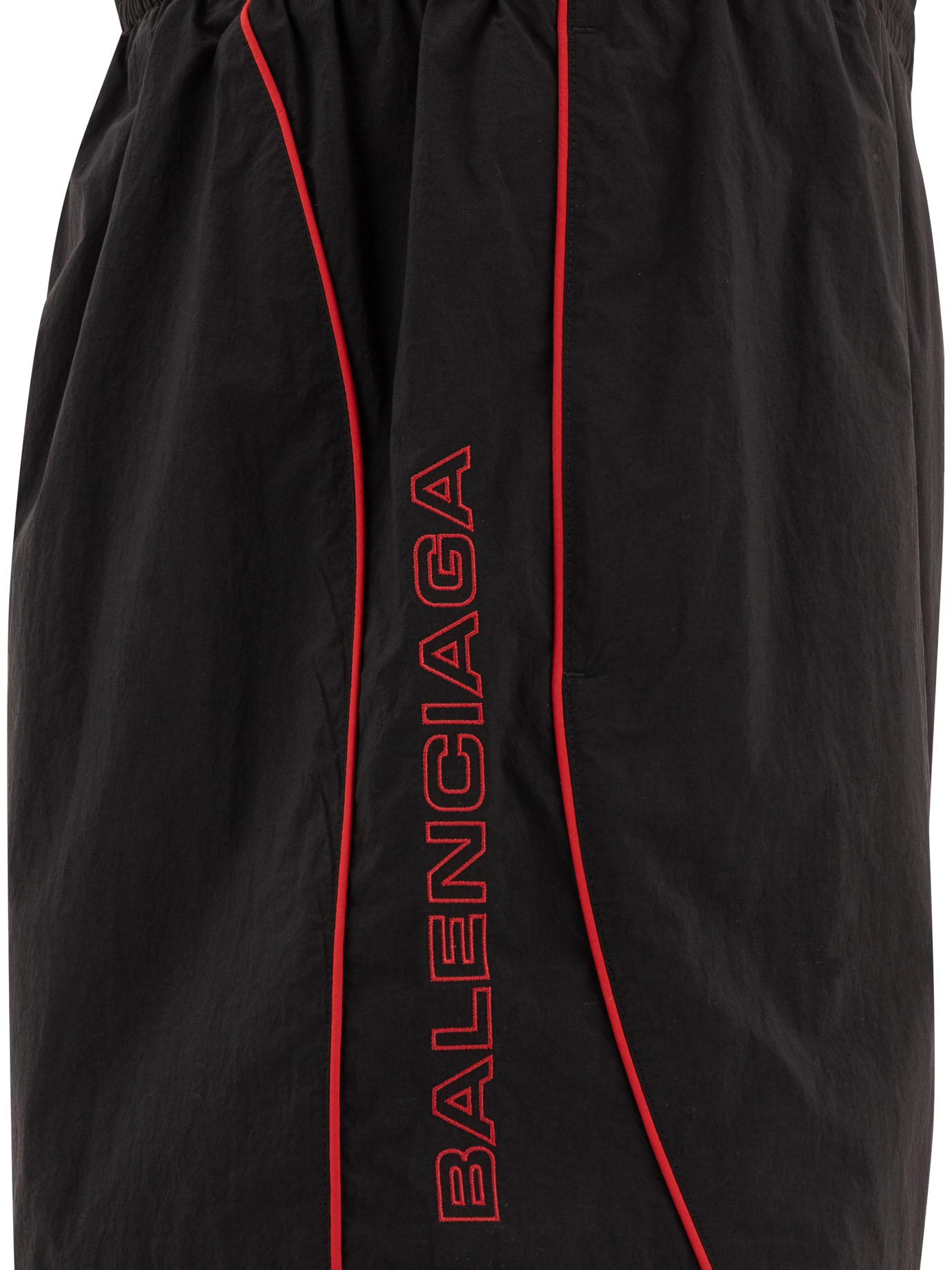 20241228200223991_S25---balenciaga---814568TRO321000_3_P.JPG
