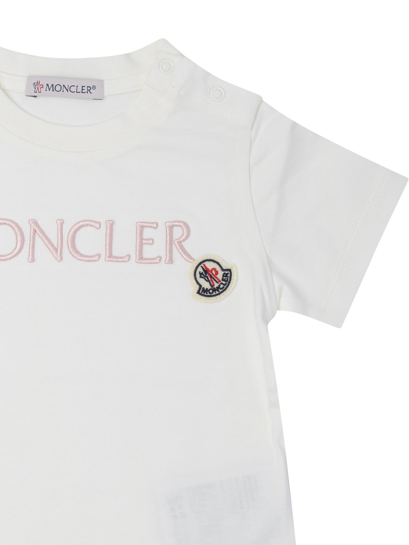 20250217200804219_S25---moncler enfant---8C00006-89AUM034_3_P.JPG