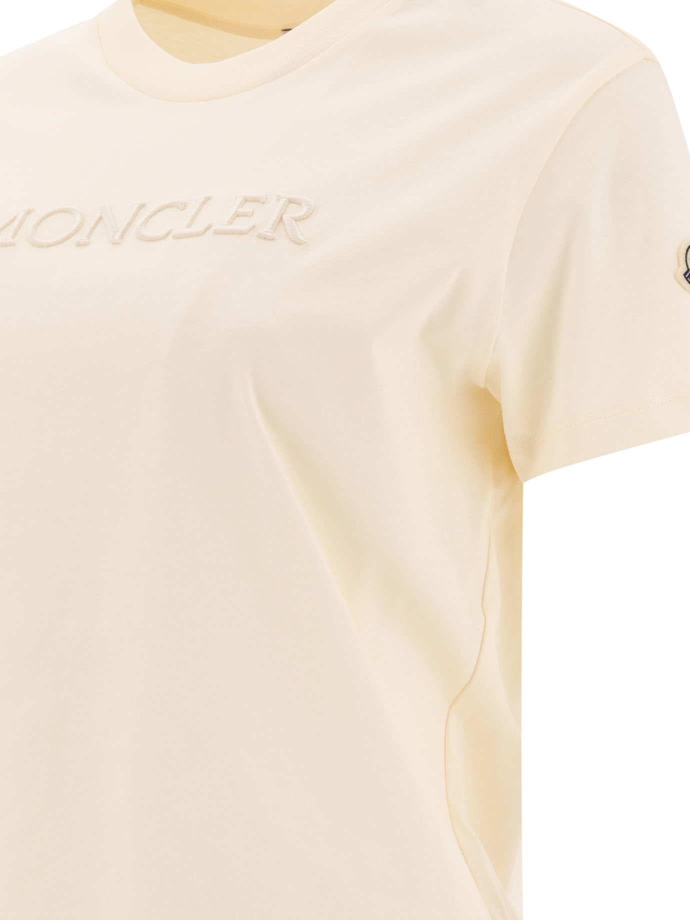 20250102200438569_S25---moncler---8C00008-89AUO037_3_P.JPG