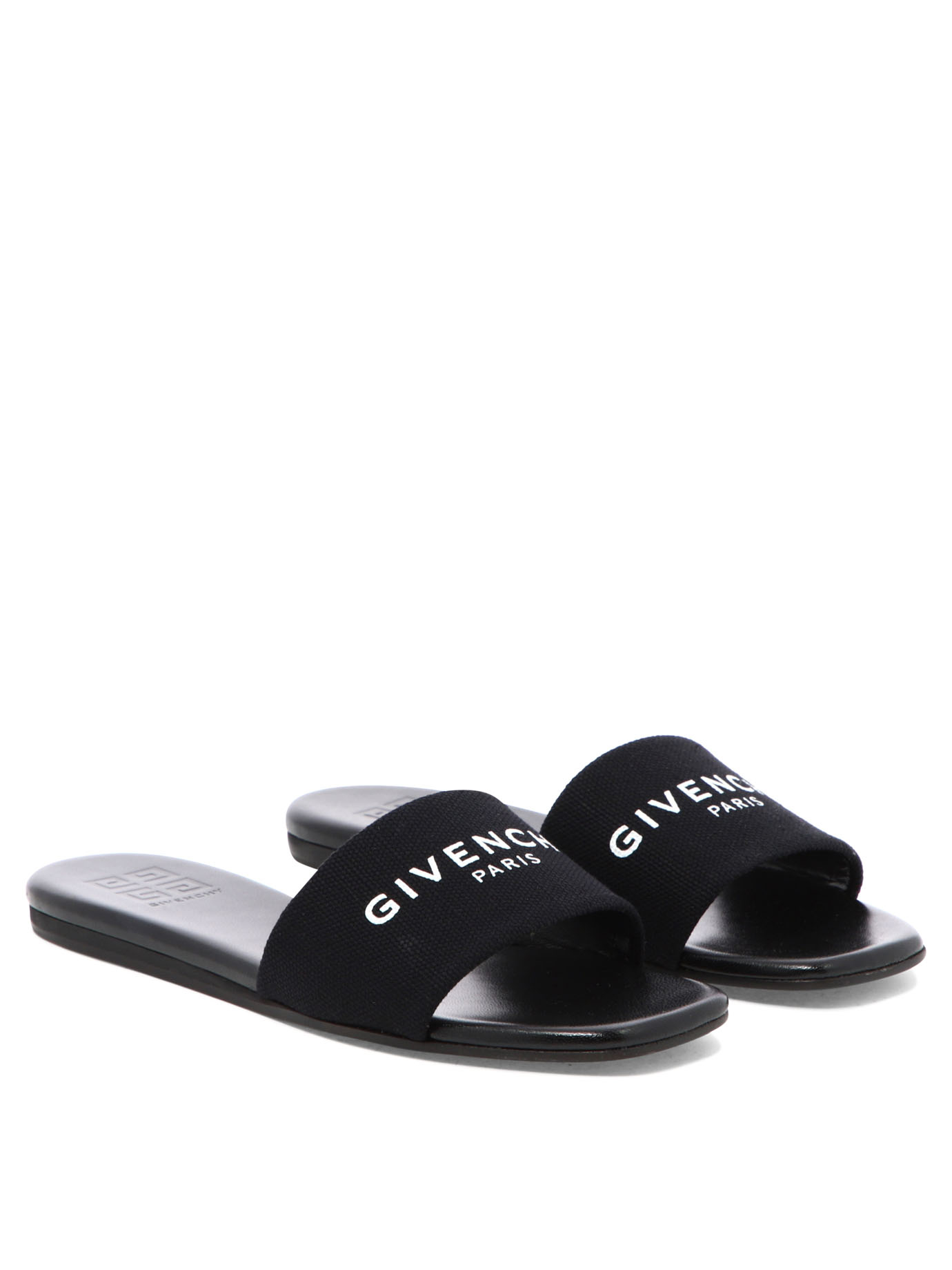 20250102200322741_S25---givenchy---BE306FE1PU001_1_P.JPG