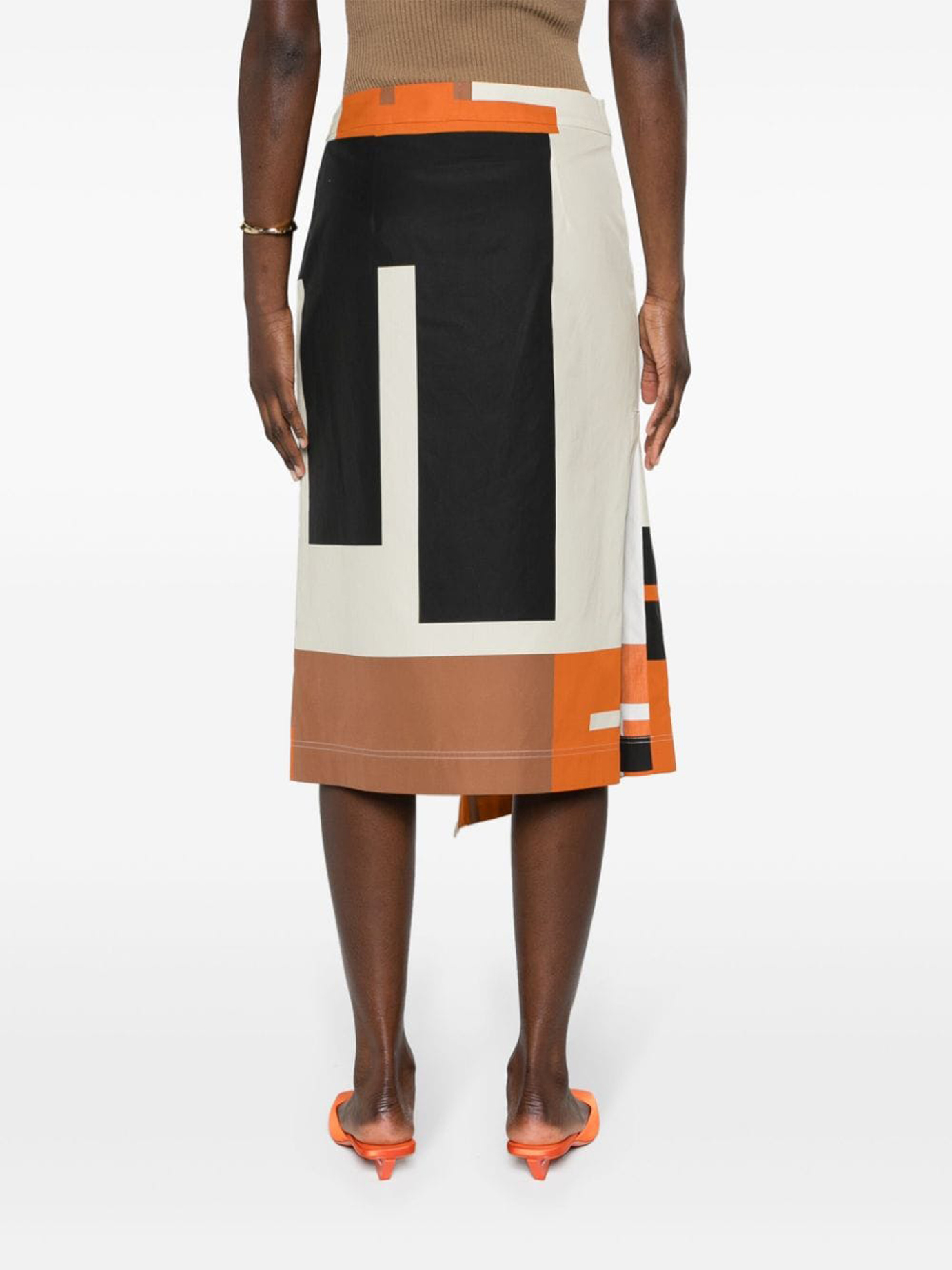 20250403191611352_W24 CO---fendi---FQ7552ARU6F1NZQ_2_P.JPG