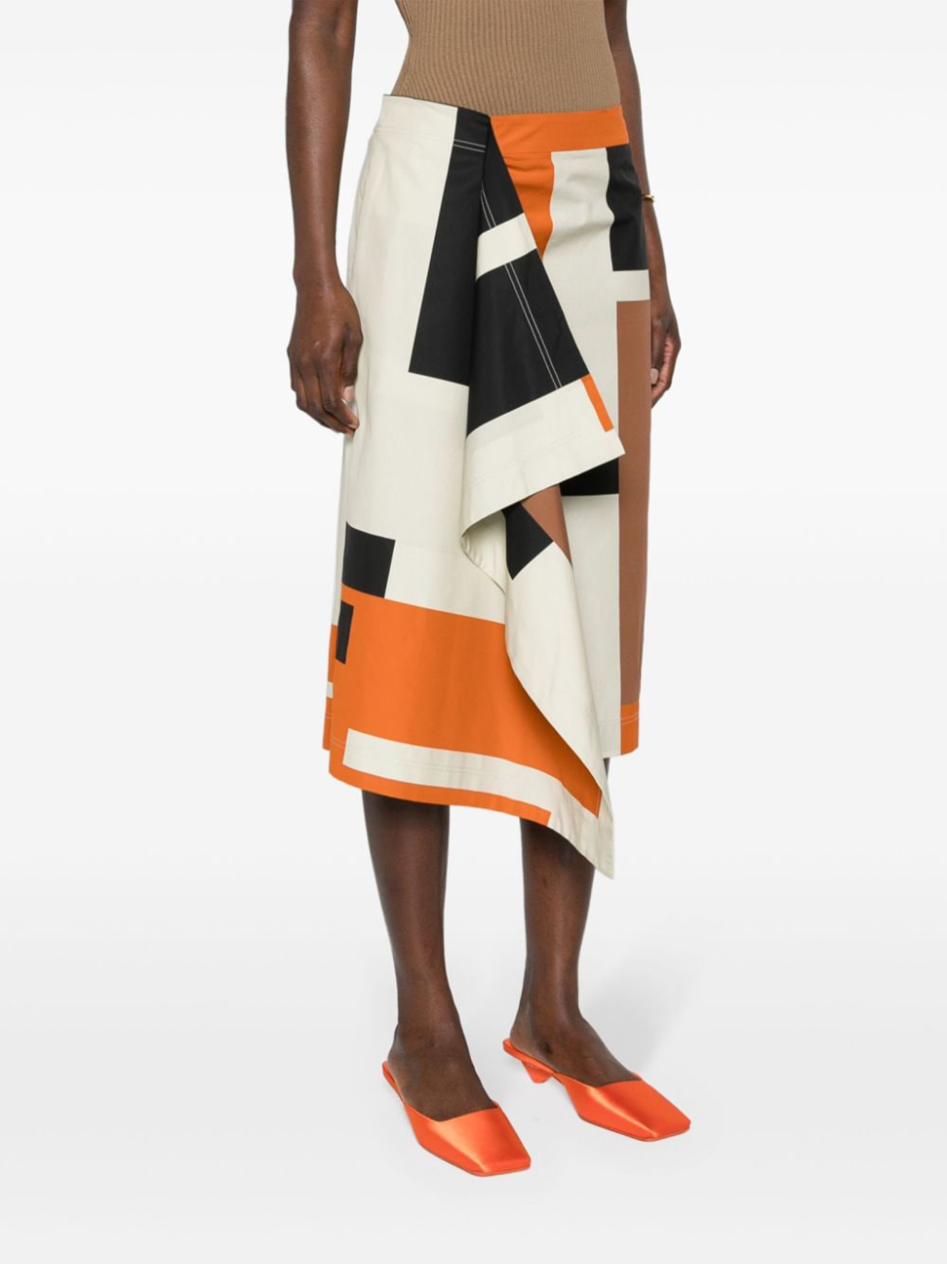 20250403191612774_W24 CO---fendi---FQ7552ARU6F1NZQ_3_P.JPG