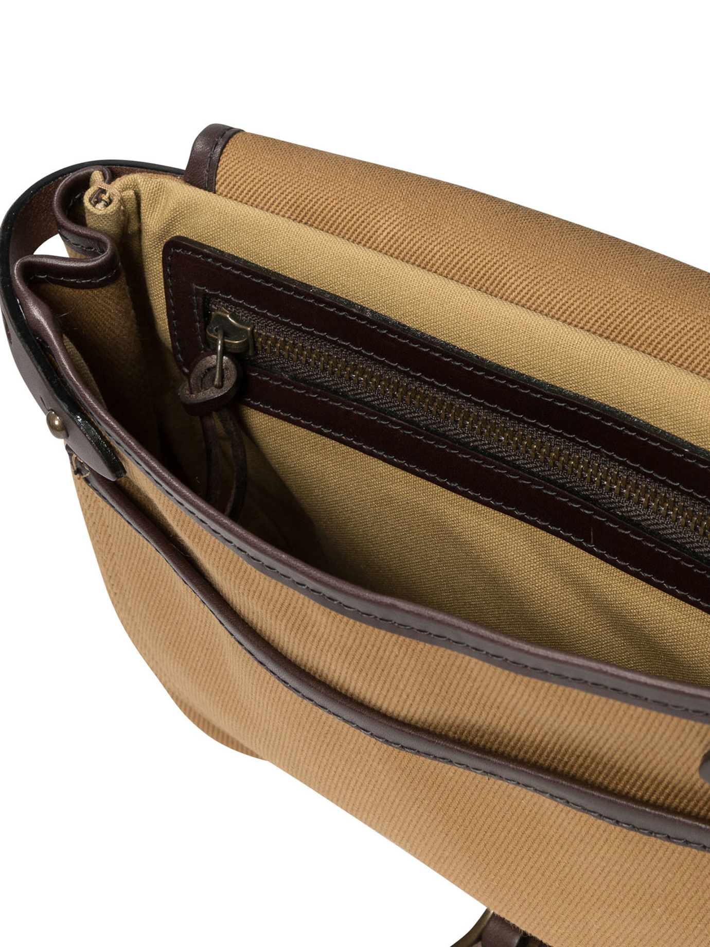 20240829120414597_W24---filson---FWBAG0001UT2872710_4_P.JPG