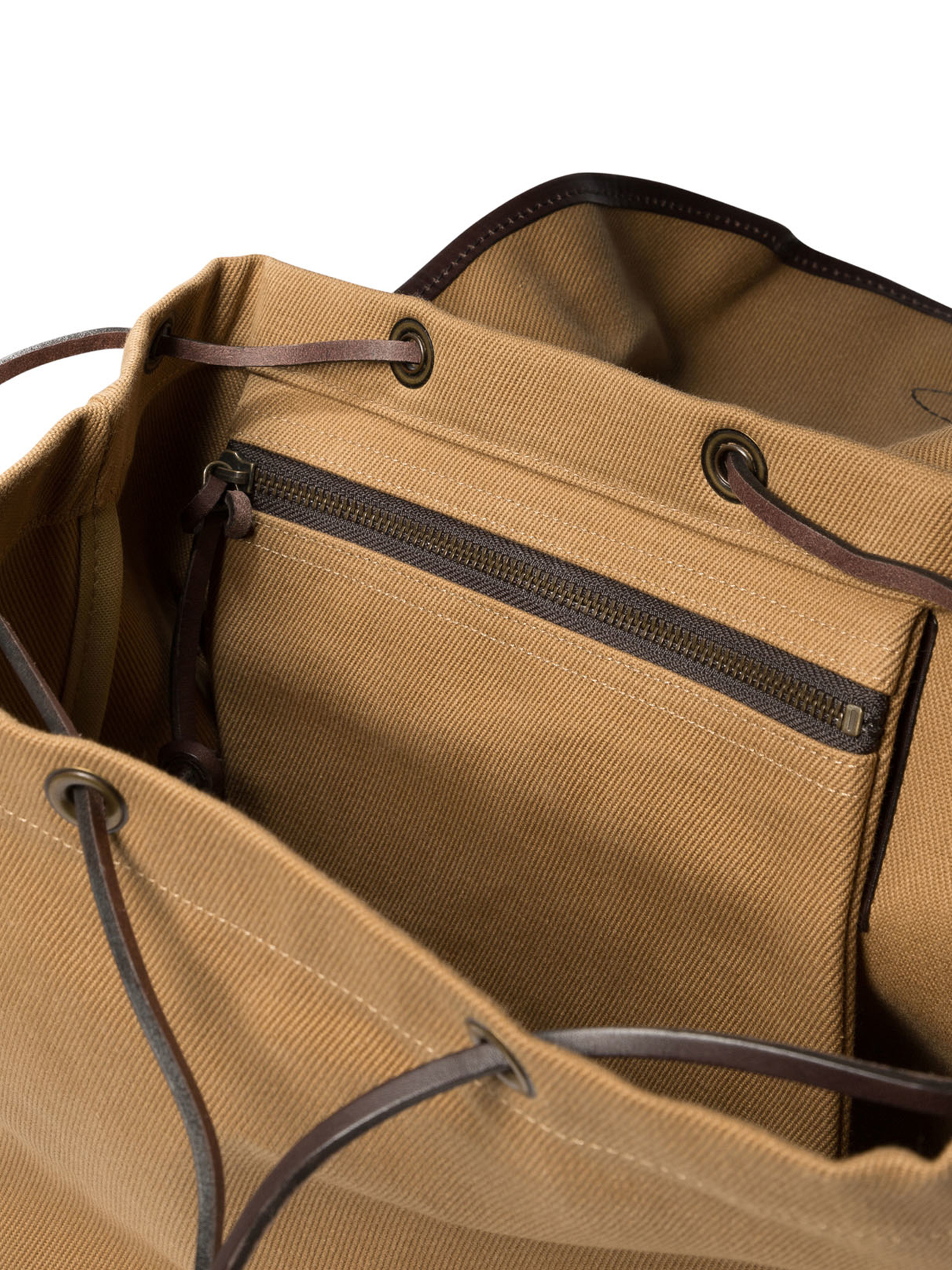 20250129201700024_S25---filson---FWBAG0006UT2872710_4_P.JPG