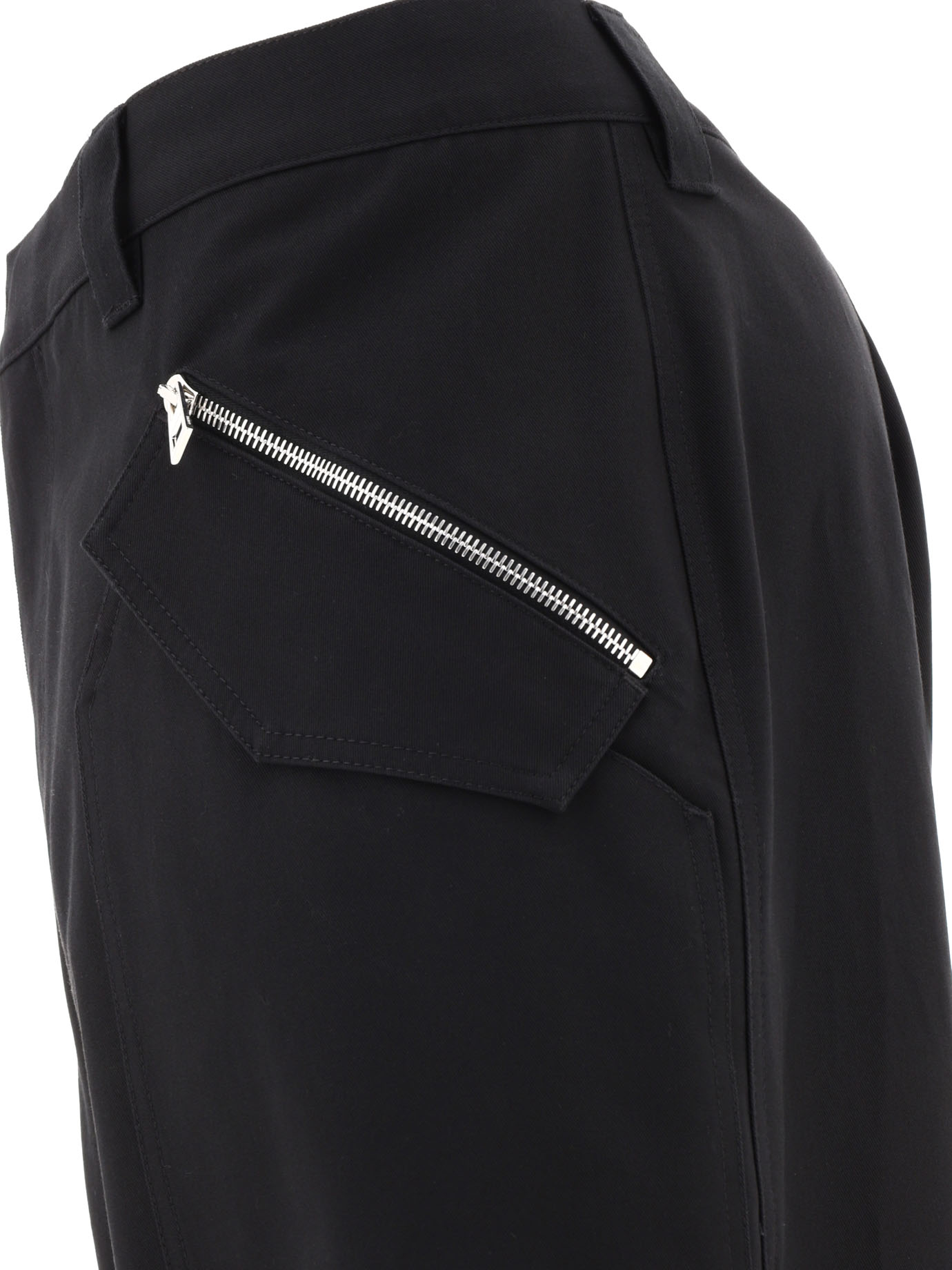 20241115121750264_S24---loewe---H526Y04WE31100_6_P.JPG