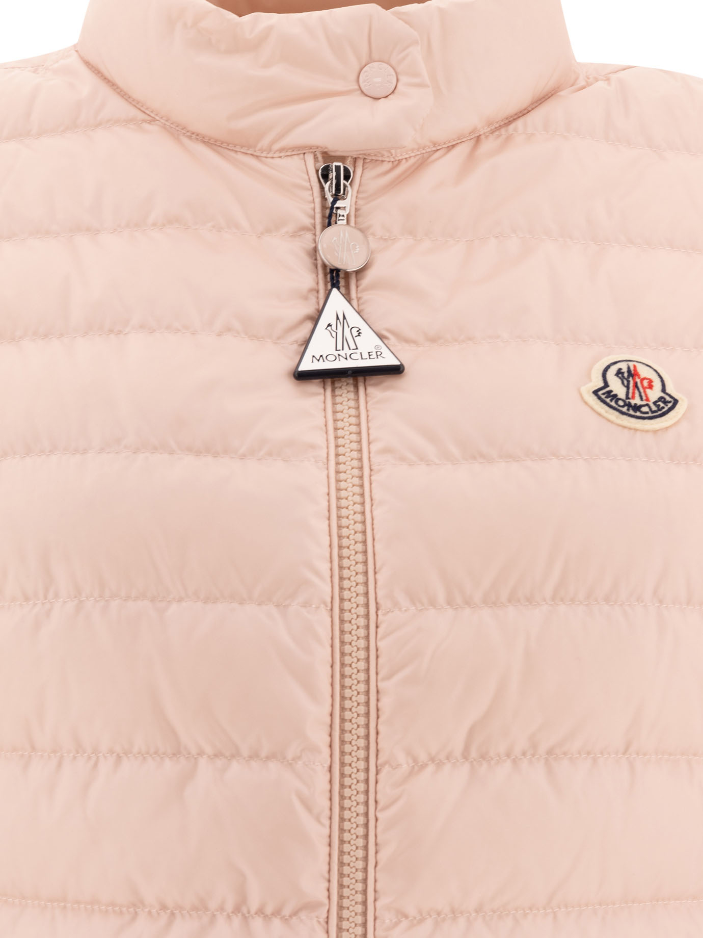 20250120123438277_S25---moncler---IGENS1A00067-597YF529_2_P.JPG