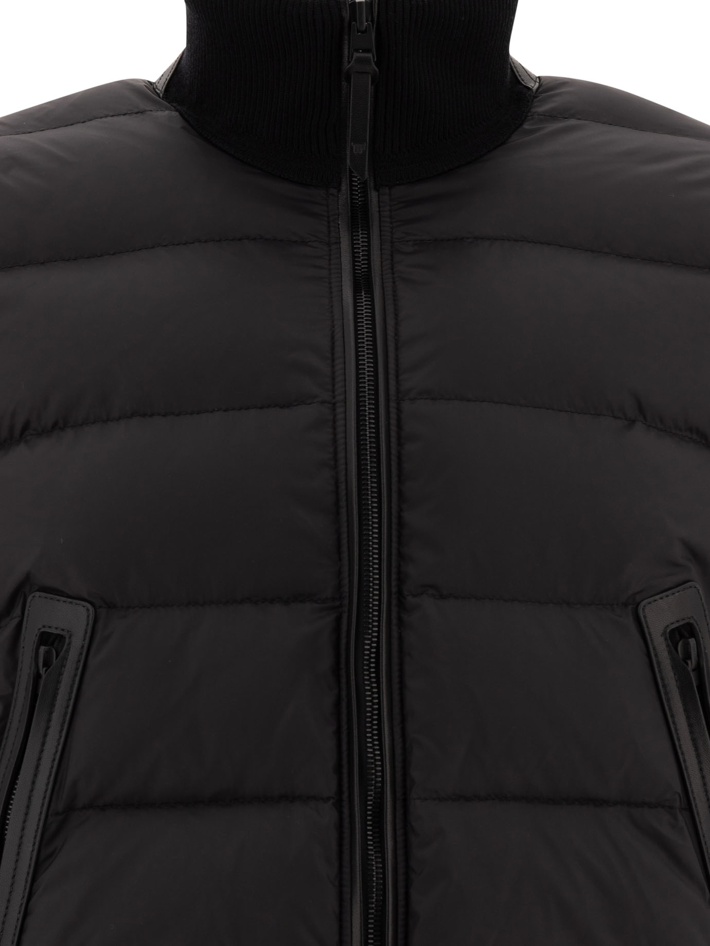 20241212123422994_S25---tom ford---KZY001YMW039F24LB998_2_P.JPG