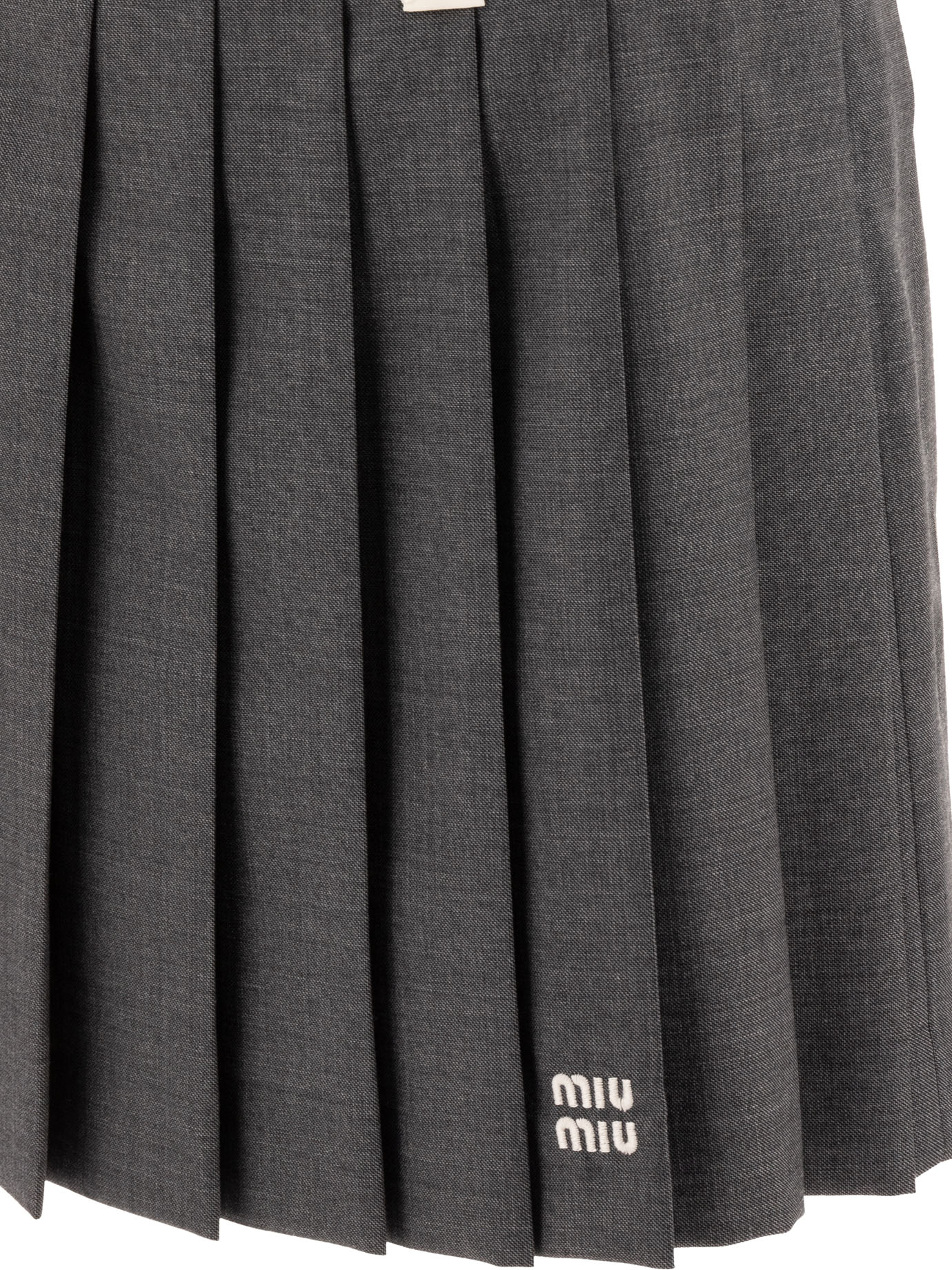 20241129201729641_S25---miu miu---MG234811RFF0480_3_P.JPG