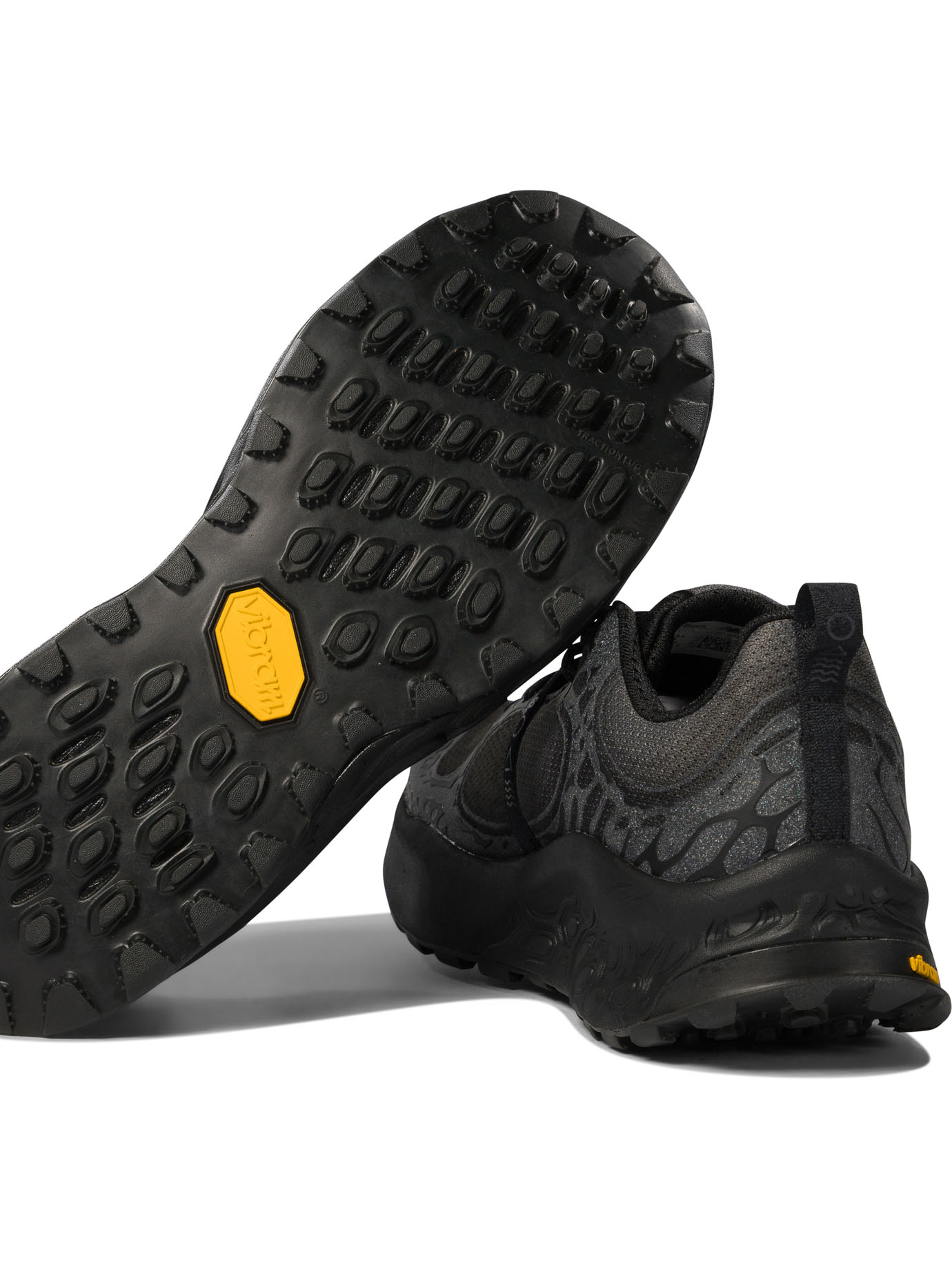 20241031130131900_W24---new balance---UHIERAEBLACK_4_P.JPG