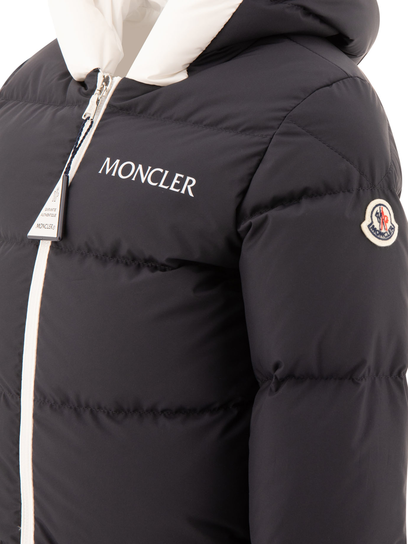 20240801193335886_W24---moncler enfant---XOLA1F00001-54A81778_2_P.JPG