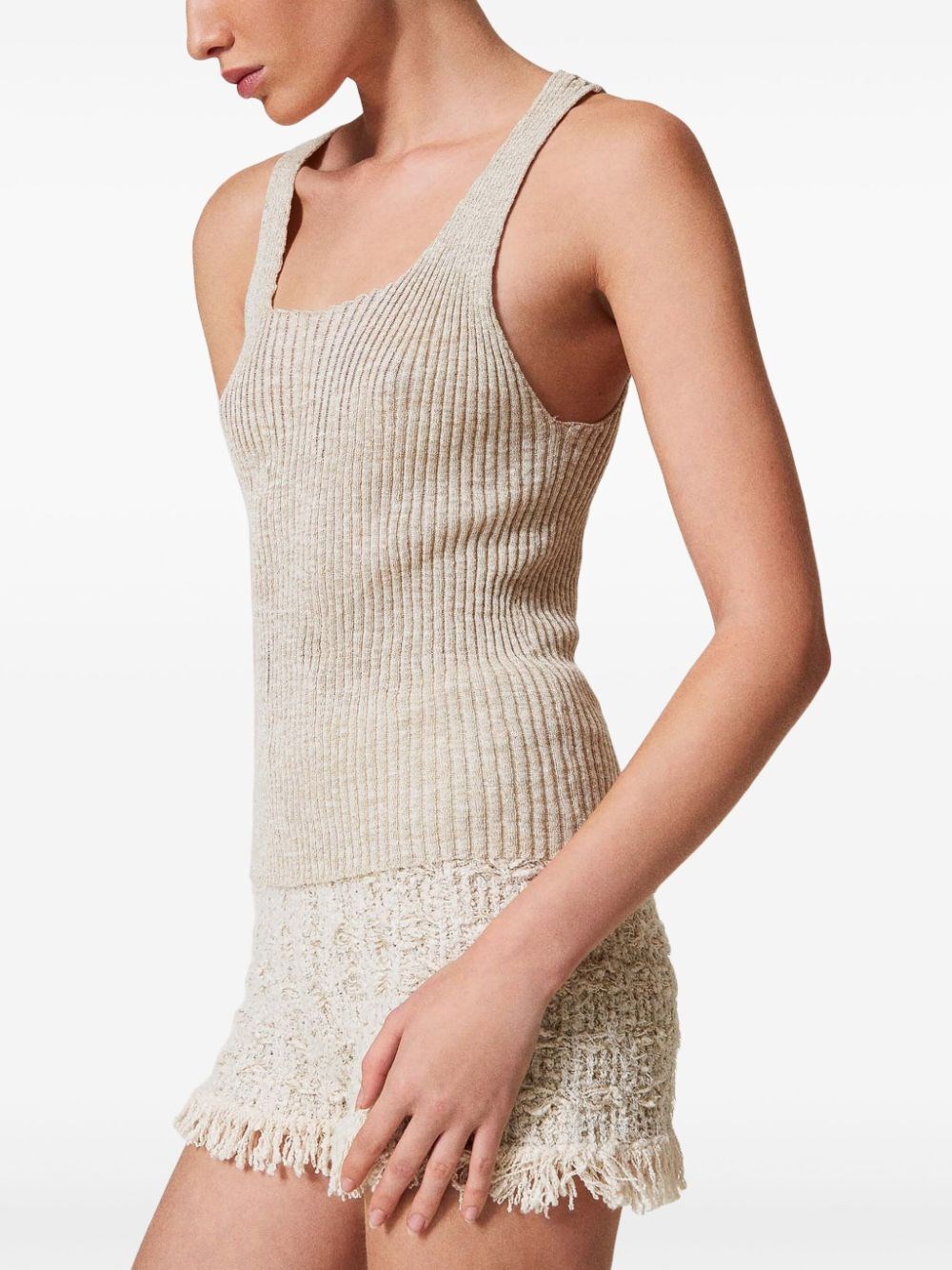 dff19654-8a8a-472d-84aa-22563c5f29ab.JPEG