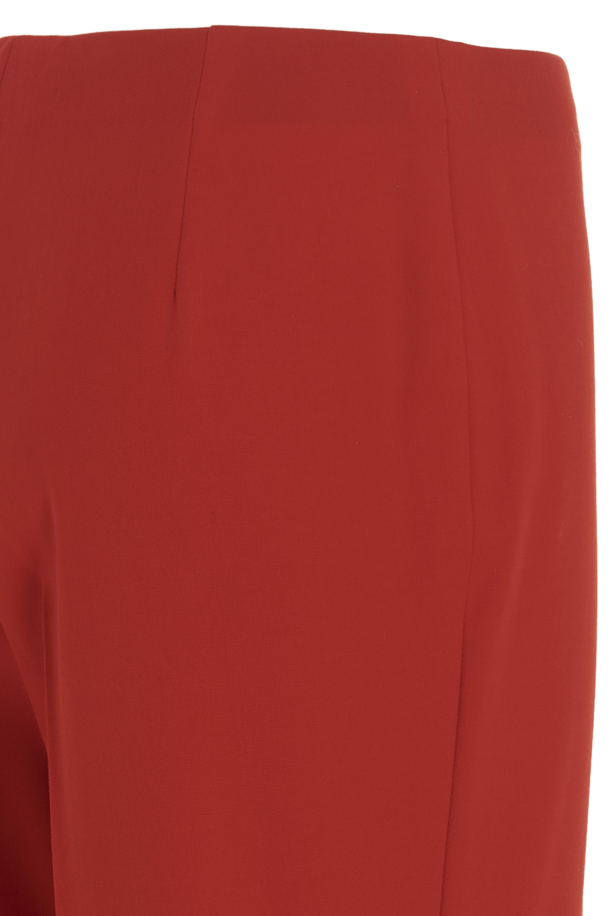 20230306210359215_E54---salvatore ferragamo---0761716RED_3_P.JPG