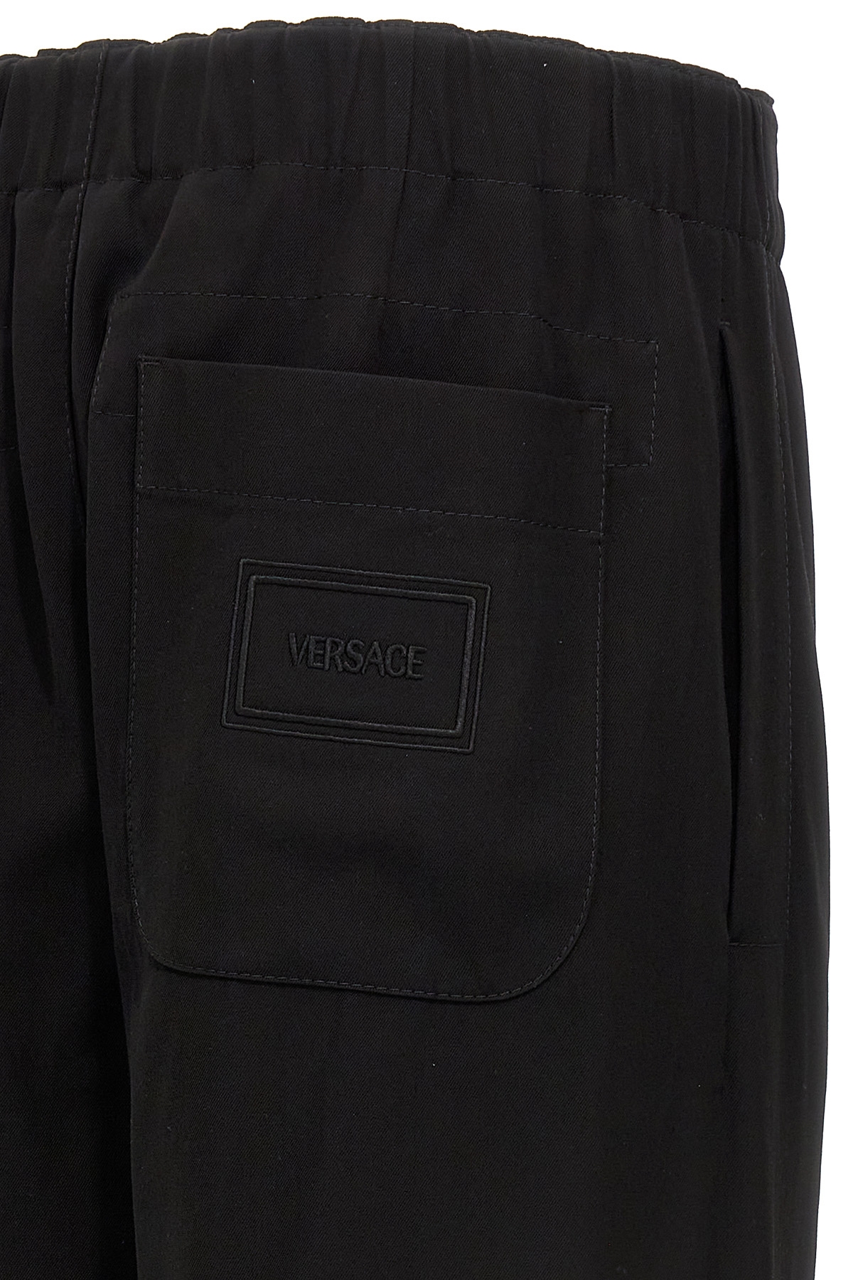 20230417195658093_E54---versace---10083301A059651B000_3_P.JPG