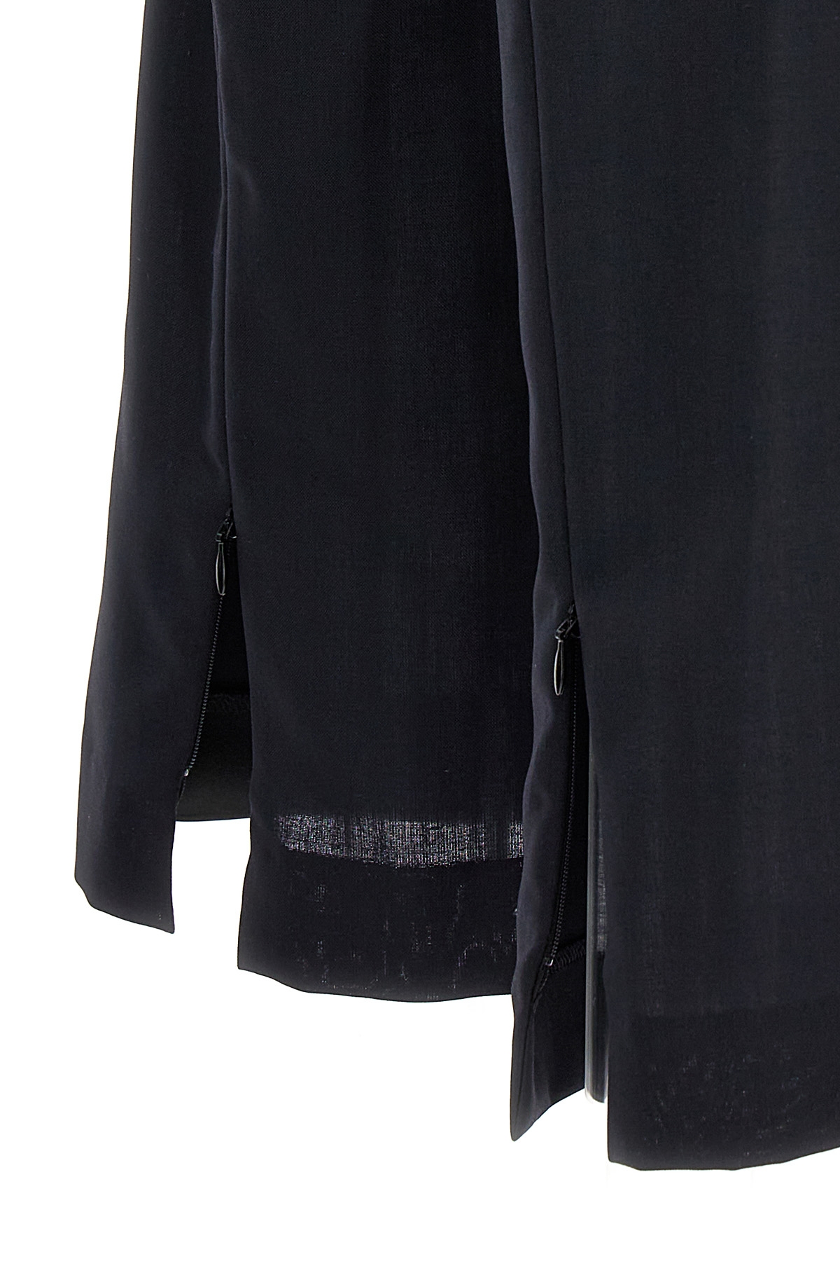20230329195114056_E54---sacai---2306612201_5_P.JPG