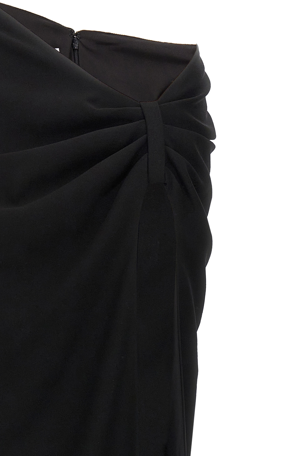 5040300BLACK_08_P_2024-01-11T10-42-34.051Z.jpg