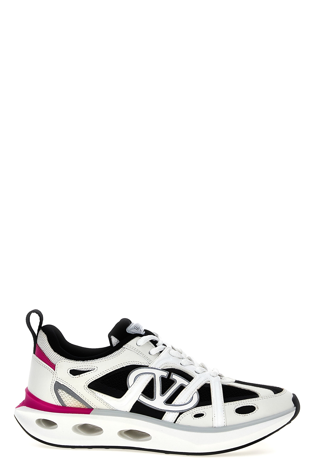 Valentino Garavani 브이로고