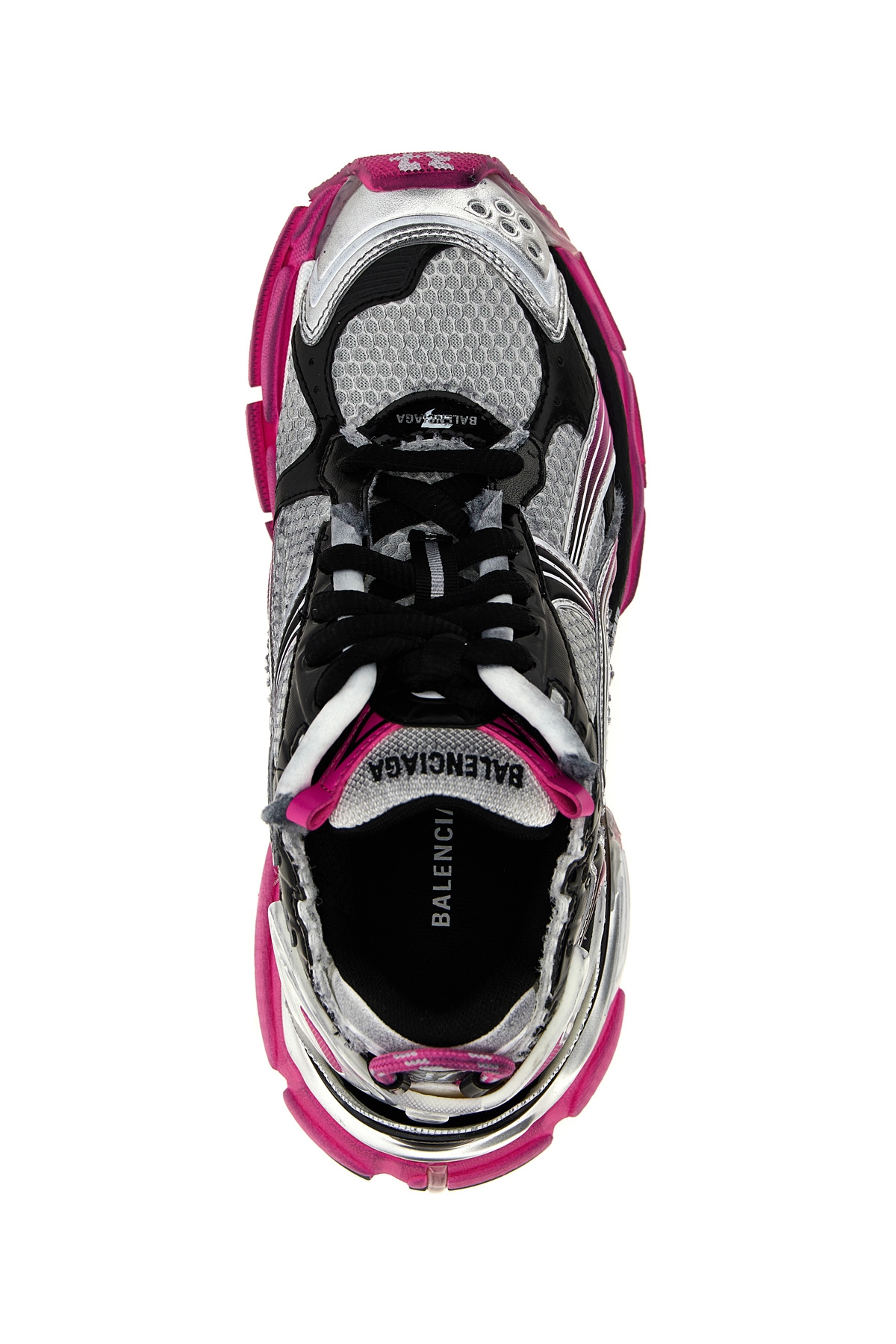772767WRUNG9155_05_P_2025-03-04T09-04-58.092Z.jpg