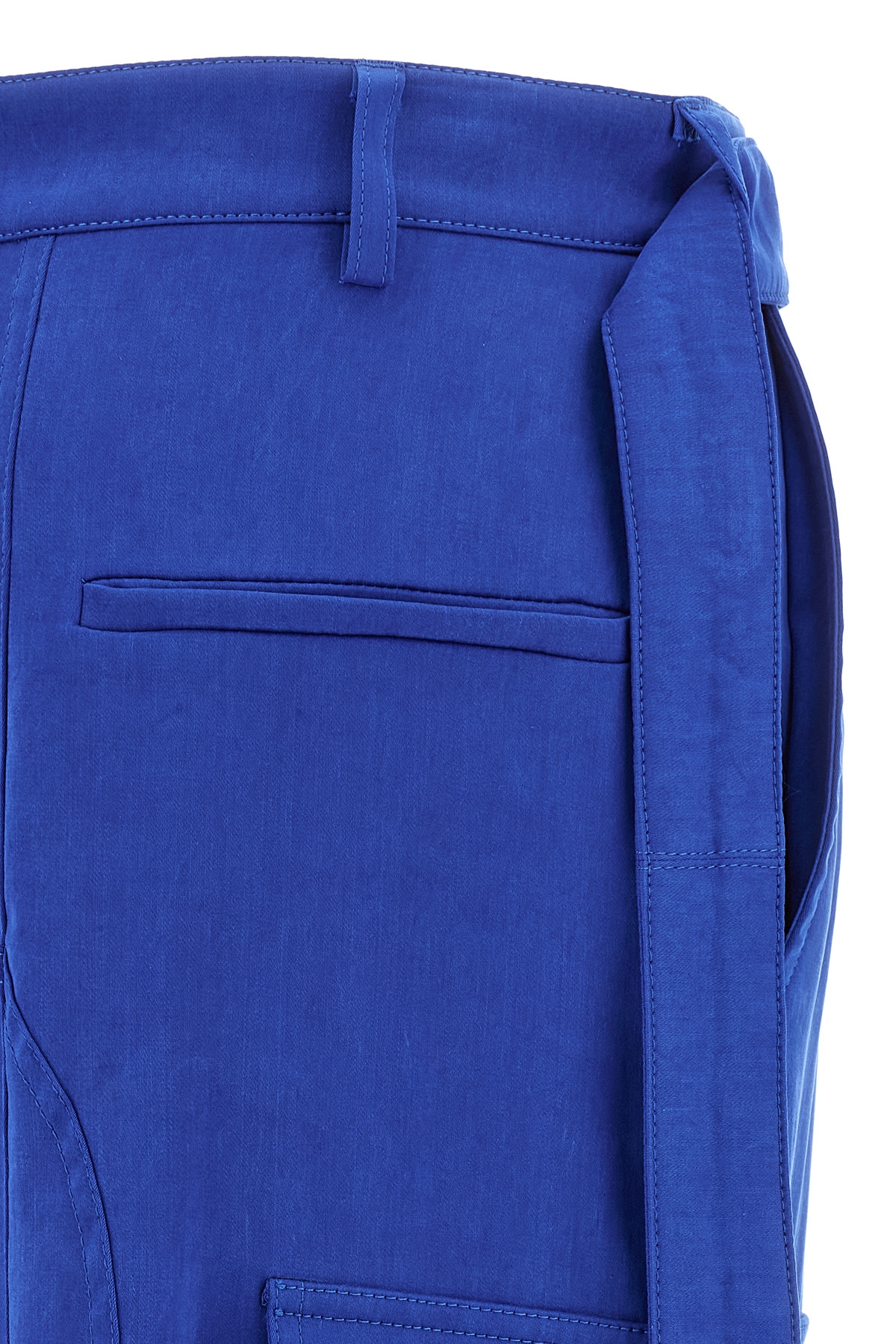 782700KLEINBLUE_09_P_2025-04-02T08-26-21.302Z.jpg