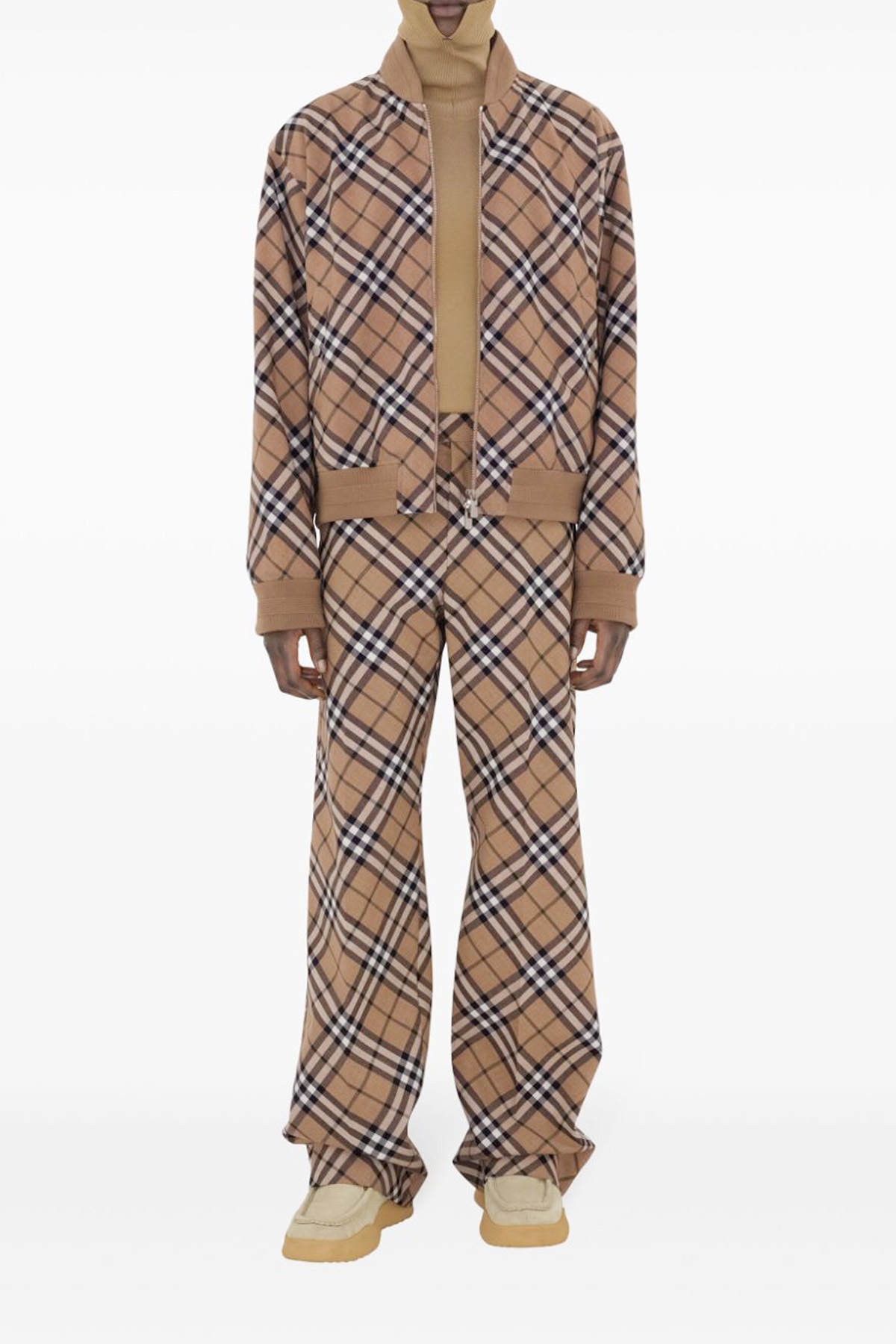 8092963LINDENIPCHECK_01_P_2024-11-11T08-29-54.492Z.jpg