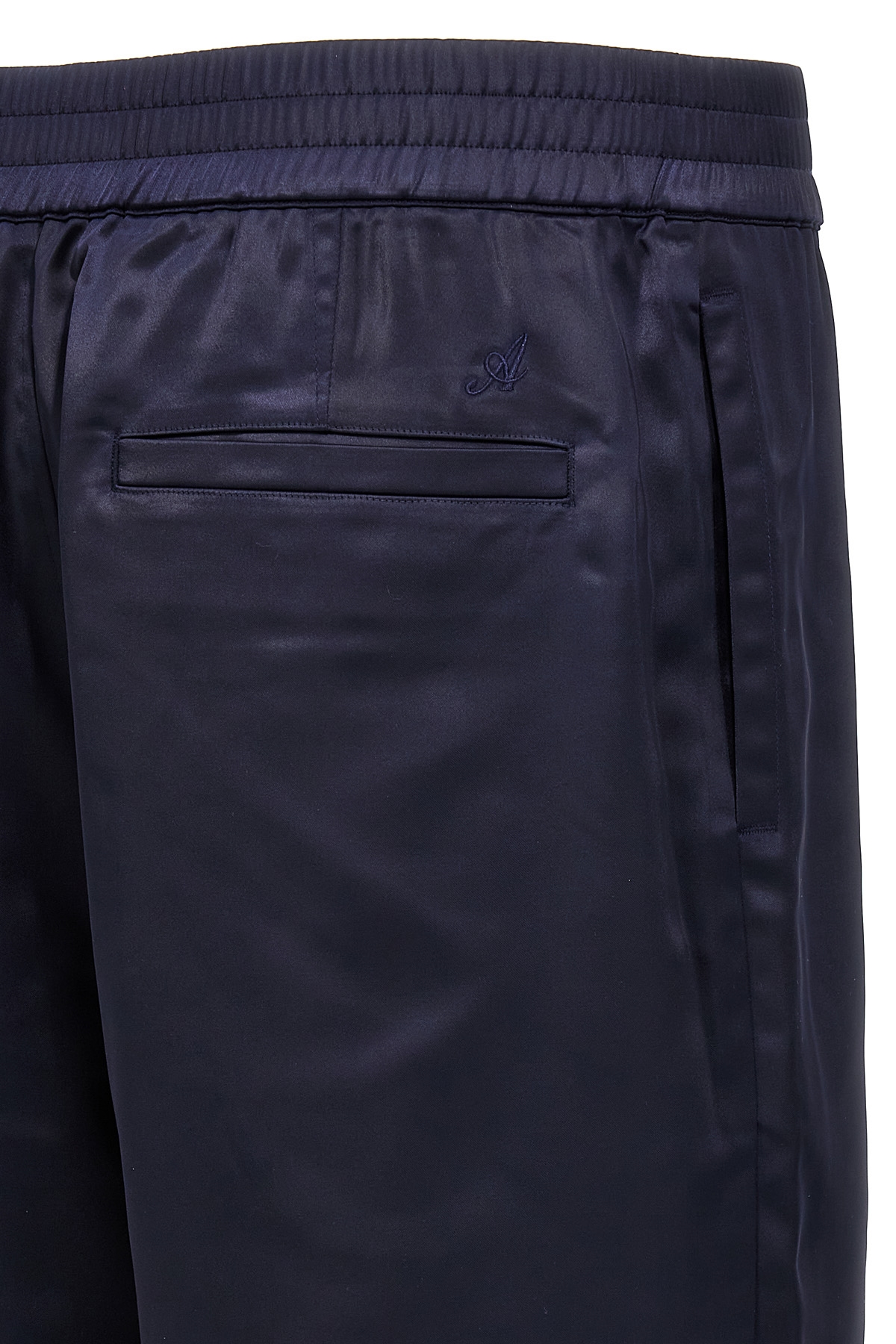 A2189001NAVY_09_P_2024-06-06T07-04-30.811Z.jpg