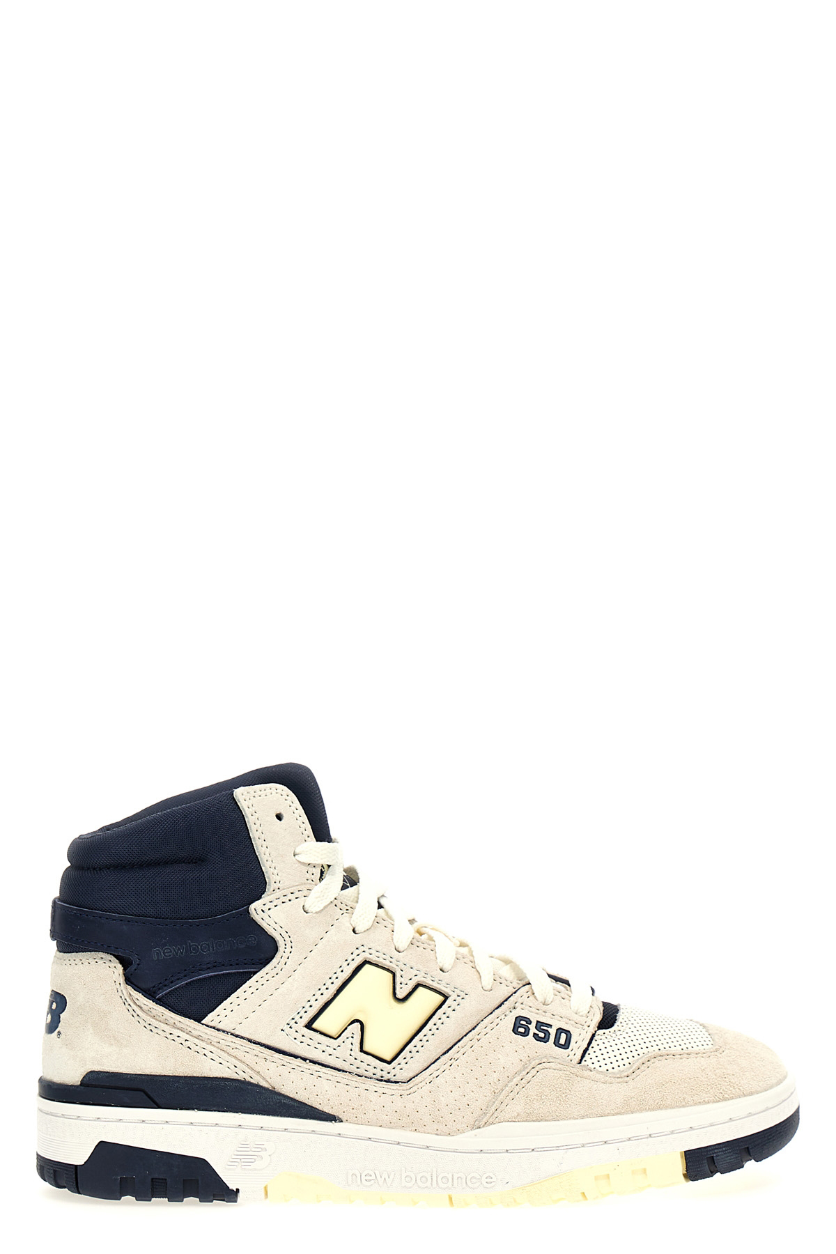 650 스니커즈