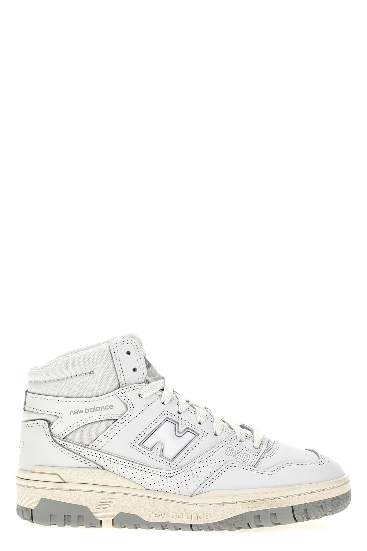 650 스니커즈