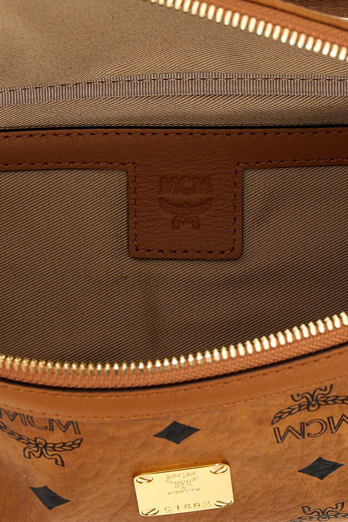 507ce15d-6ba7-457c-aefb-32009e6c0bbd.jpg