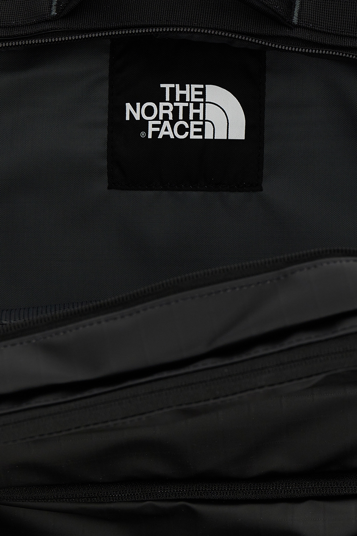 NF0A81DMKT0KT0_07_P_2025-02-19T10-06-39.418Z.jpg