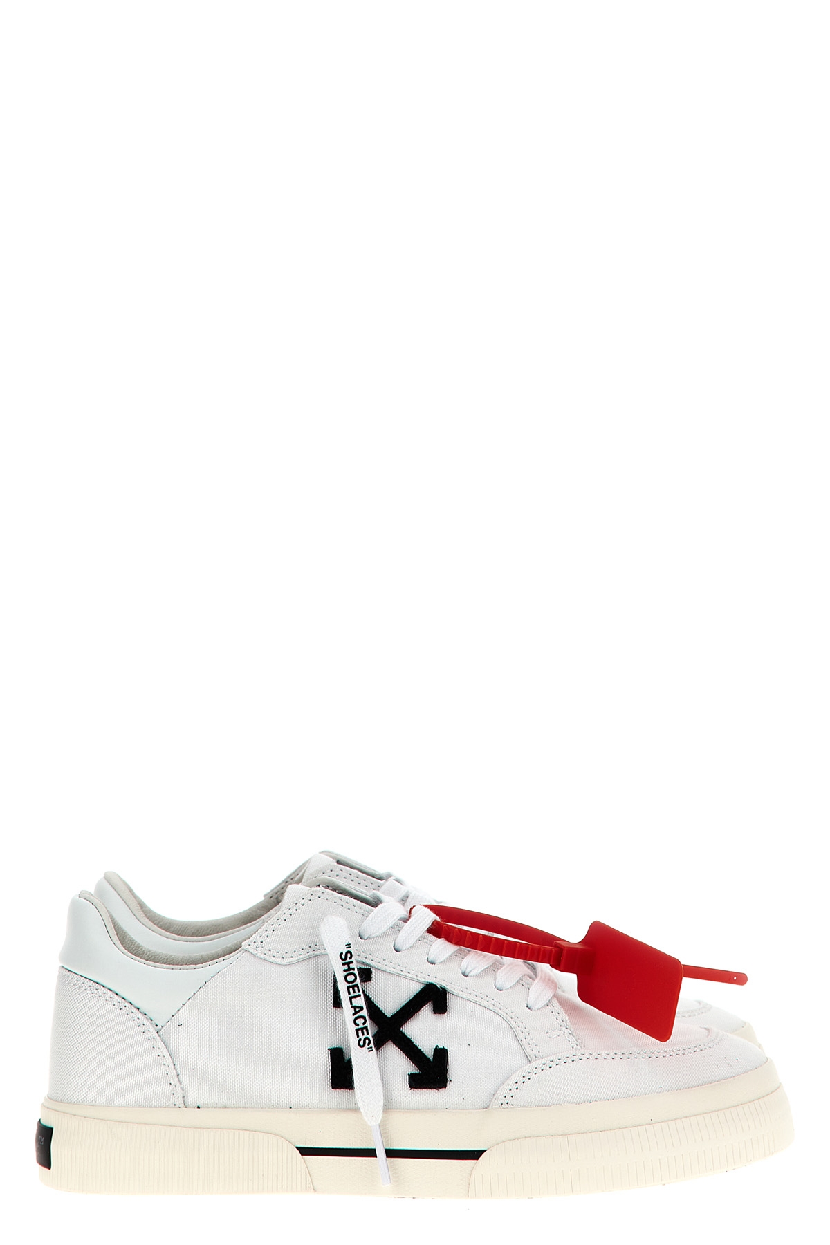 로우 vulcanized 스니커즈