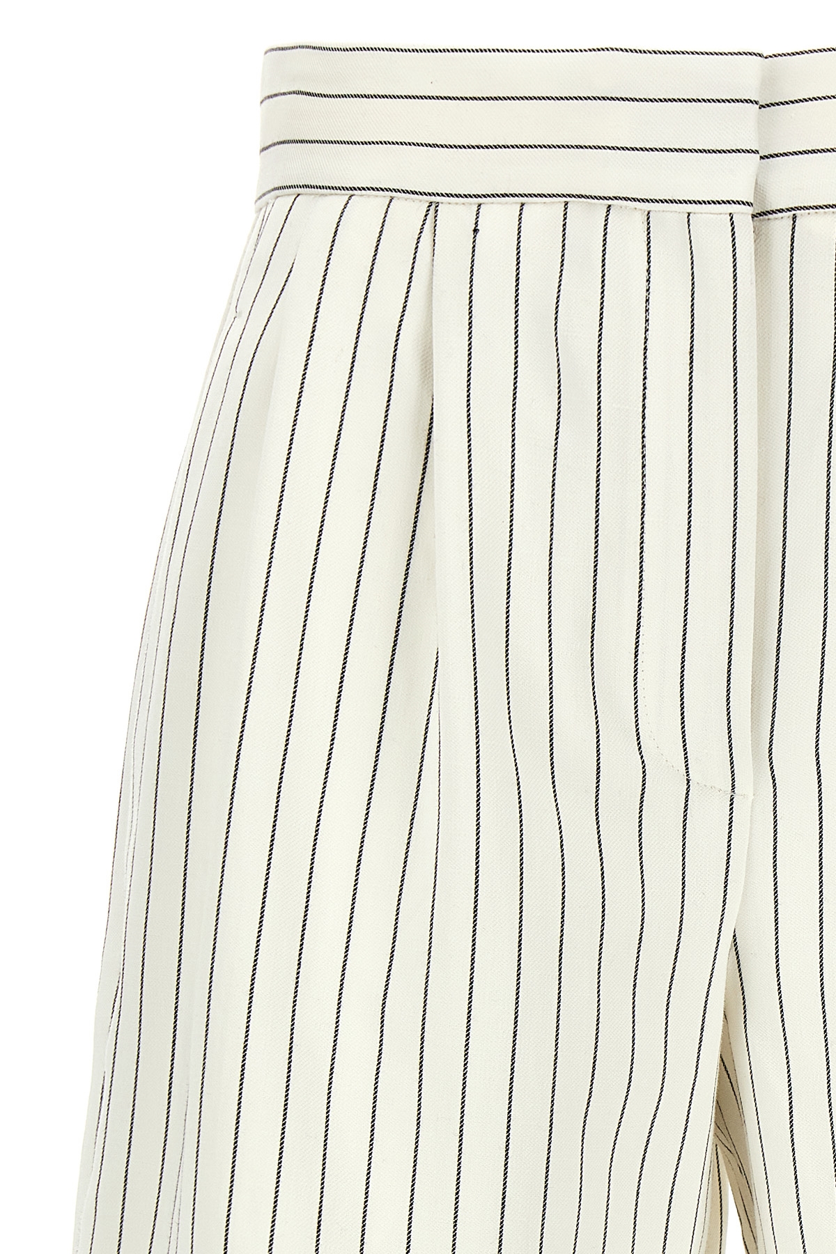 PIERAIVORY BLACK STRIPES_08_P_2025-01-15T08-26-09.856Z.jpg