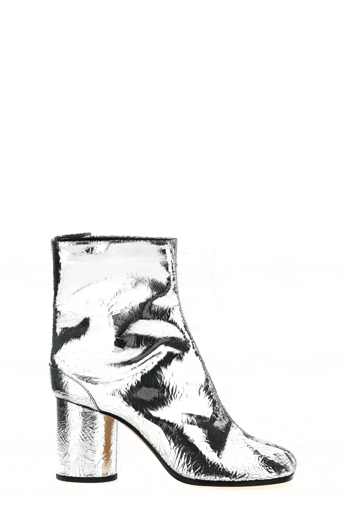S58WU0260P5016T9002_09_P_2024-09-11T07-48-00.357Z.gif