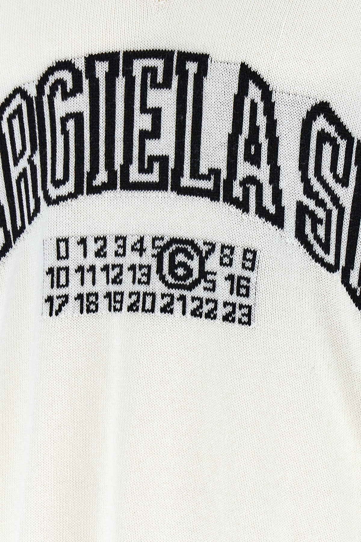 SH0HN0002M13085101_09_P_2024-12-17T08-21-08.345Z.jpg