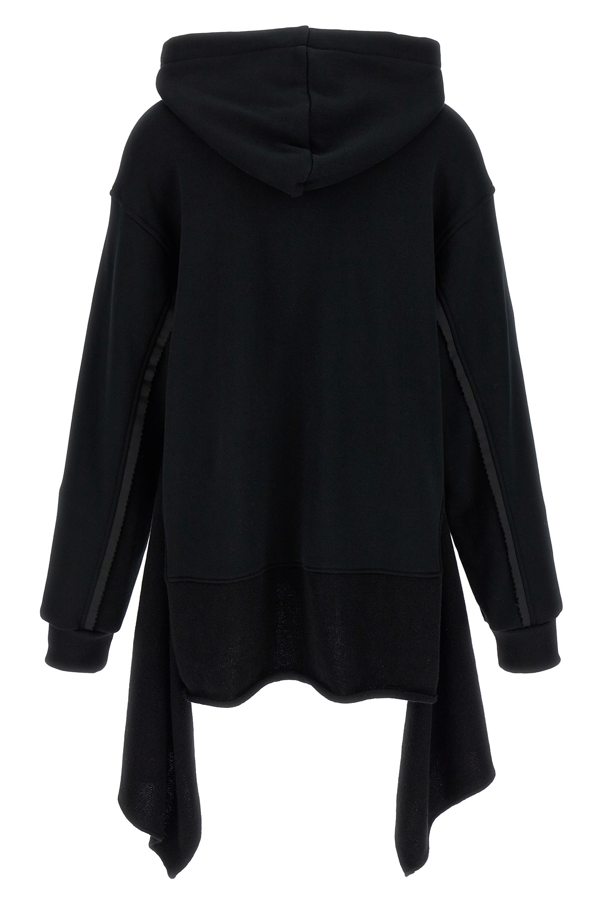 UC2D18012BLACK_03_P_2024-11-12T08-38-48.833Z.jpg