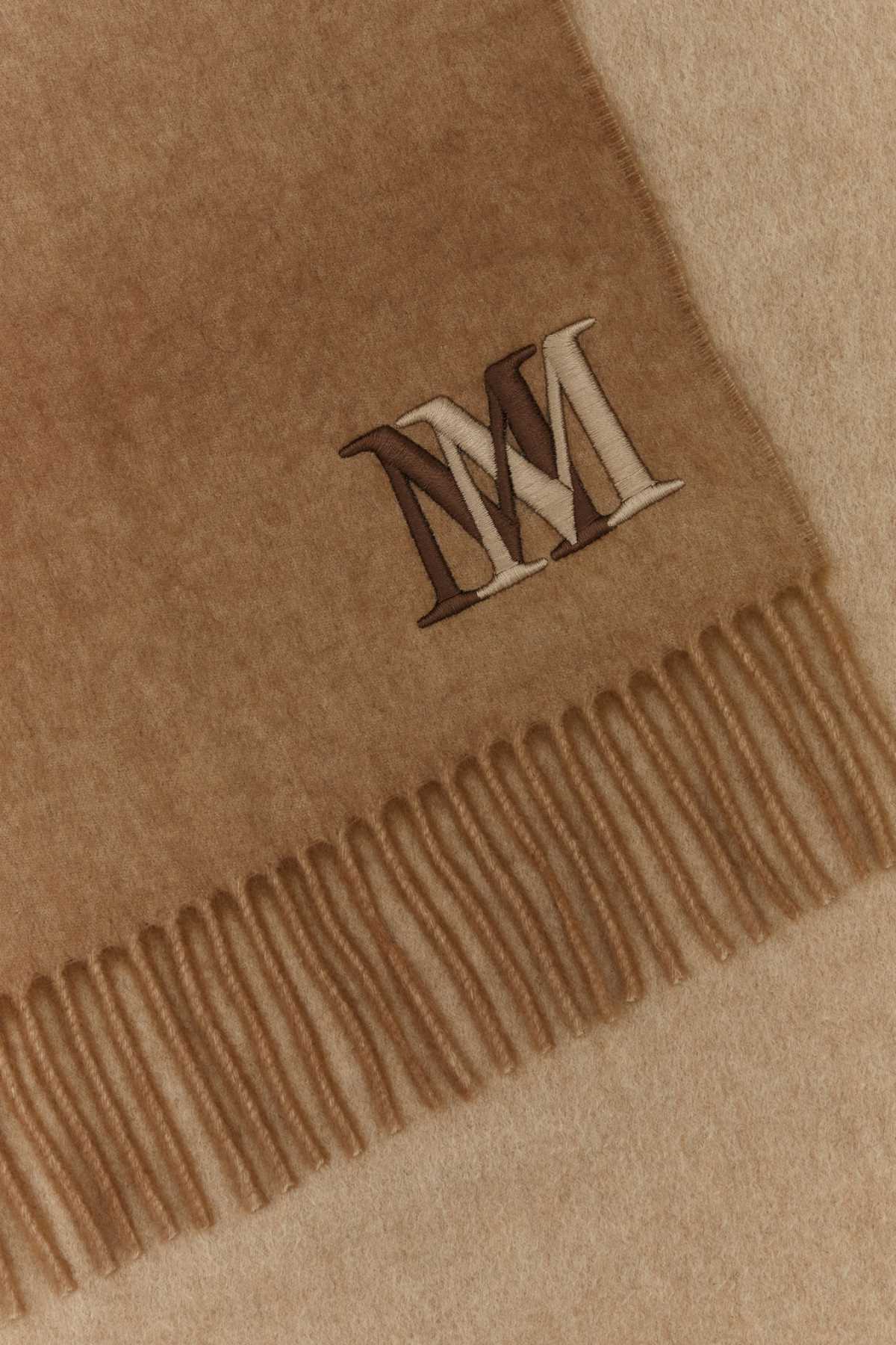2000011069988_2.jpg
