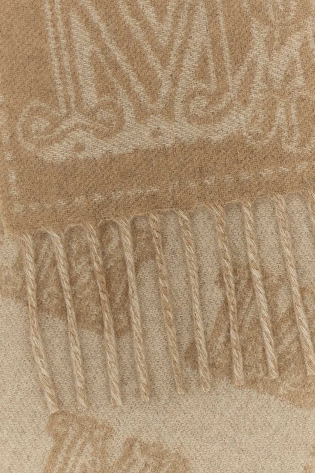 2000014945999_2.jpg