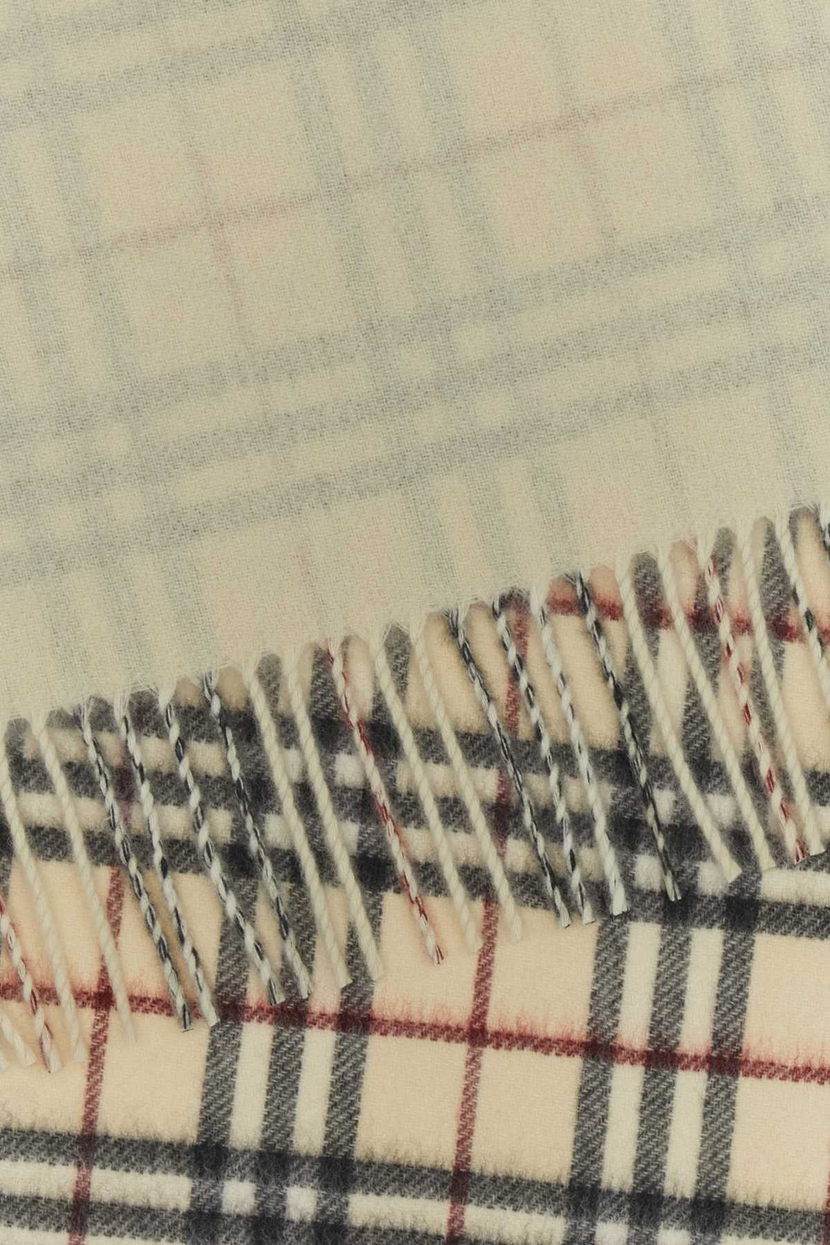 2000012152719_2.jpg