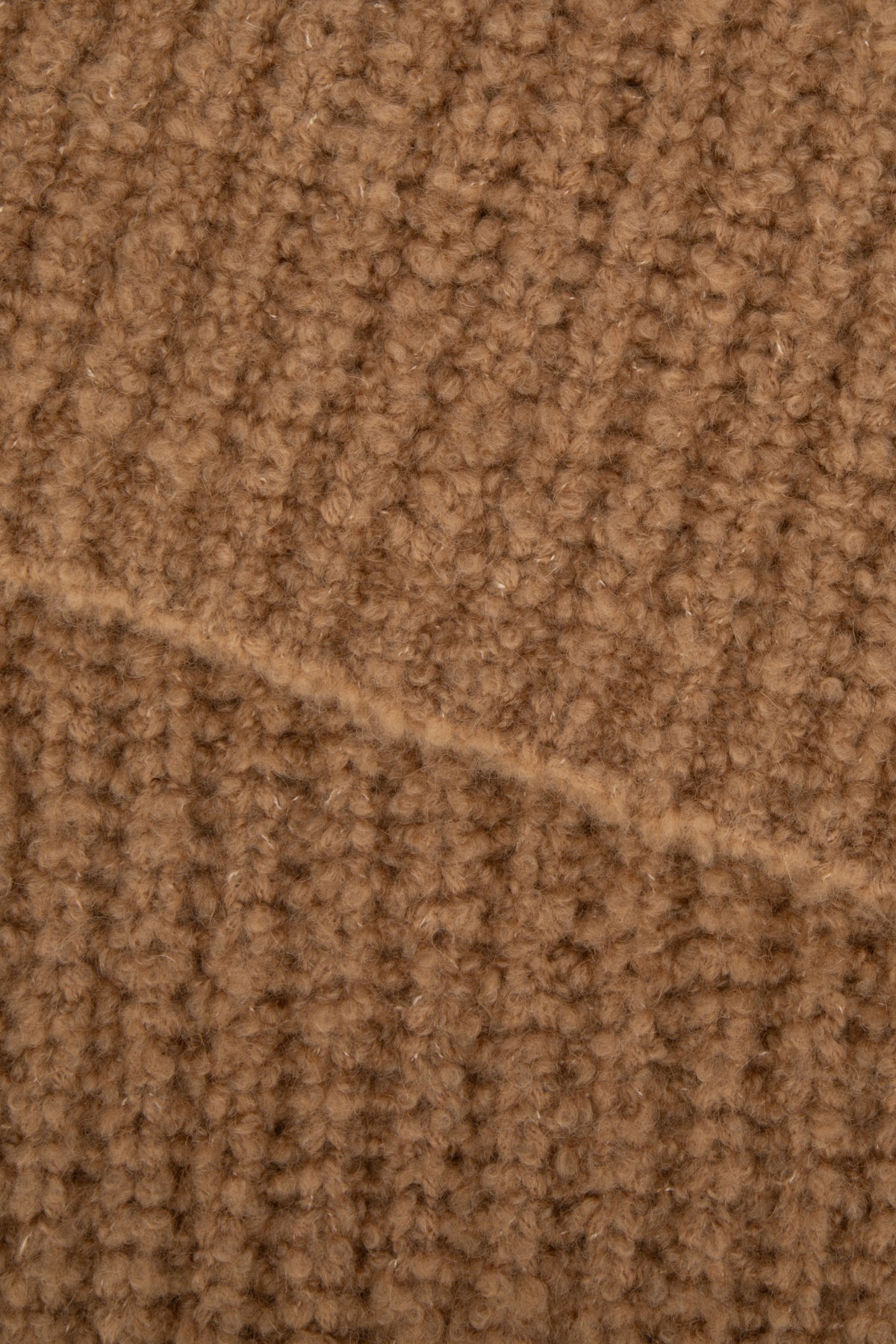 2000014105843_2.jpg