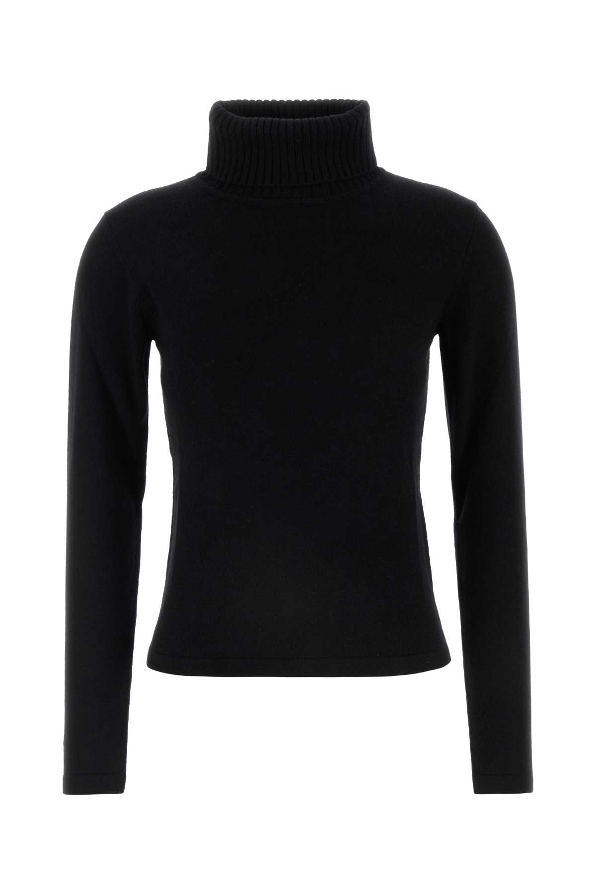 KNITWEAR