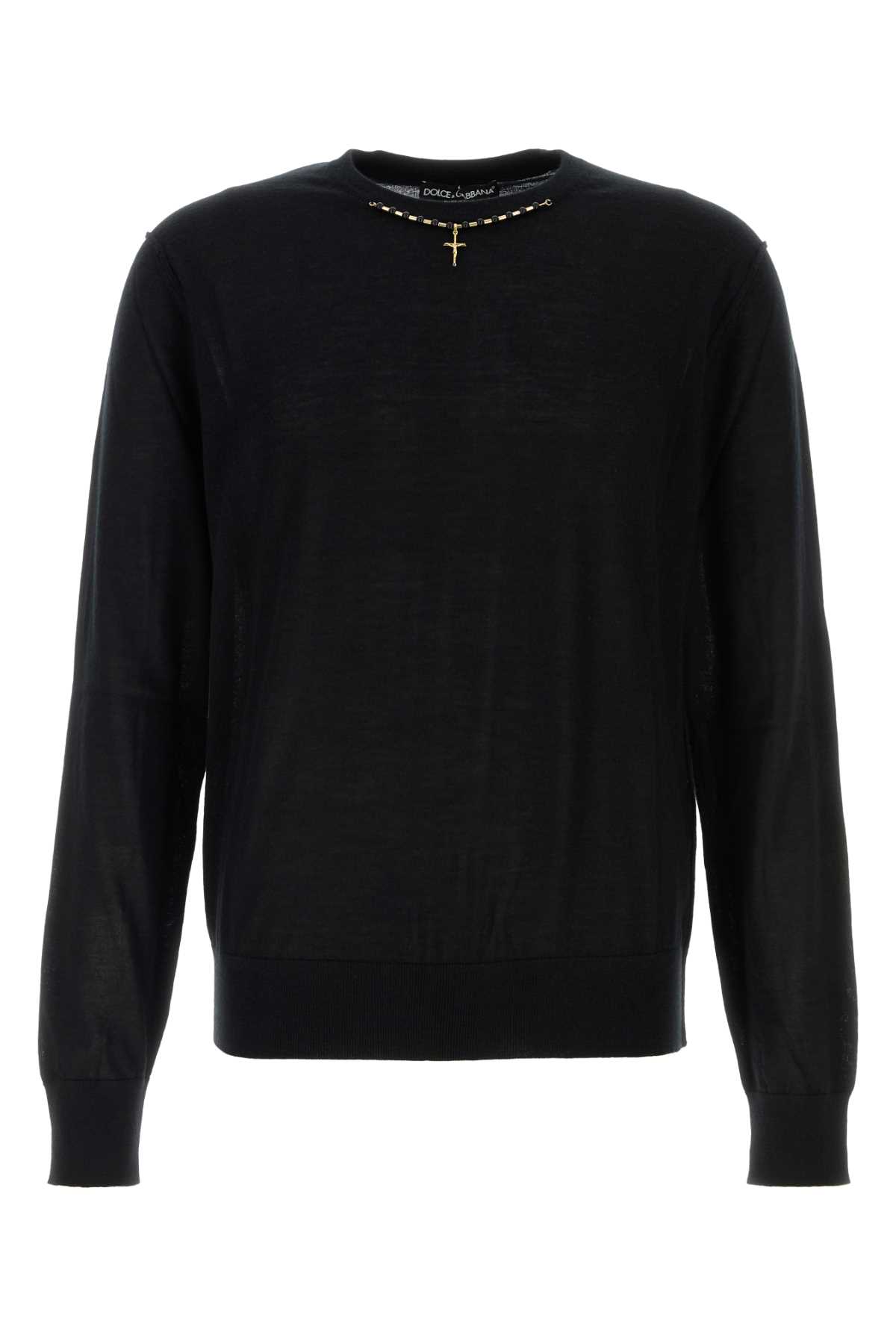 KNITWEAR