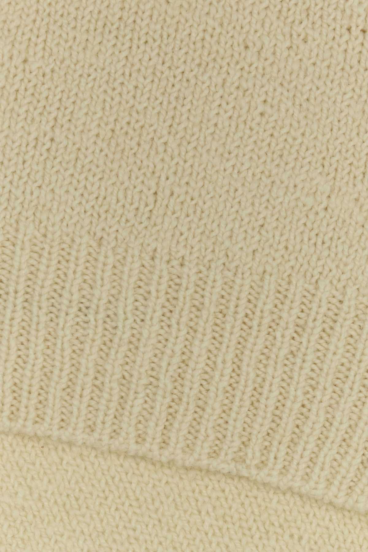 2000014171145_2.jpg