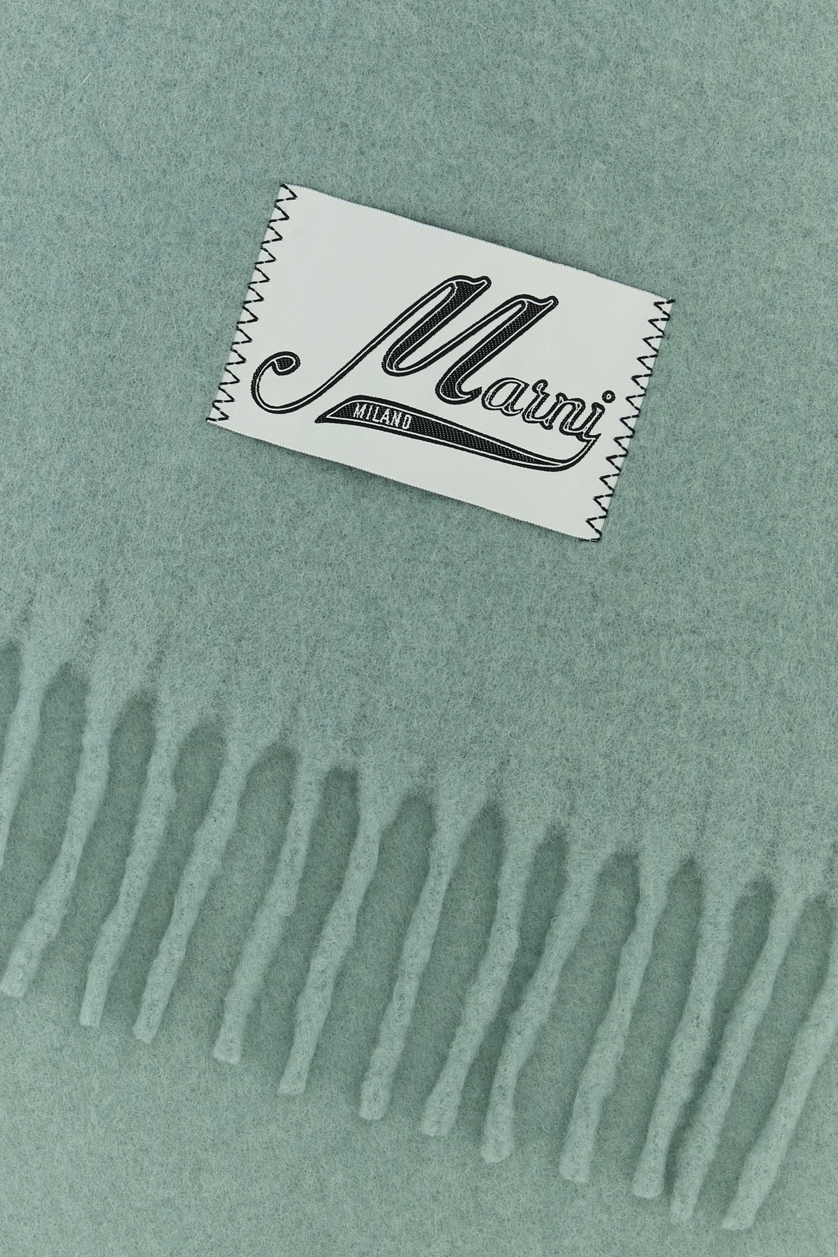 2100002487118_2.jpg
