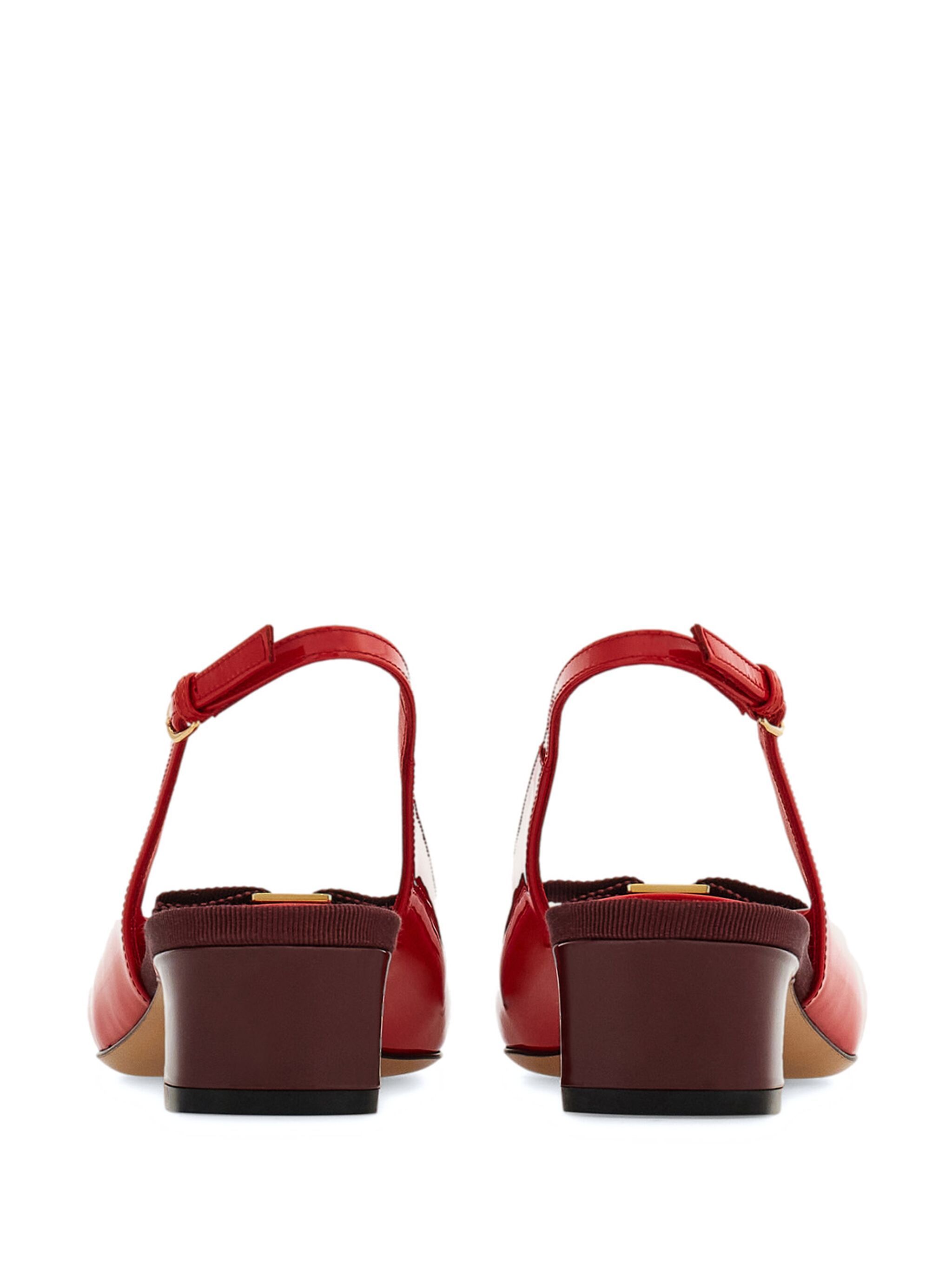 SS25---FERRAGAMO---01J7017798471C_2_P.JPG