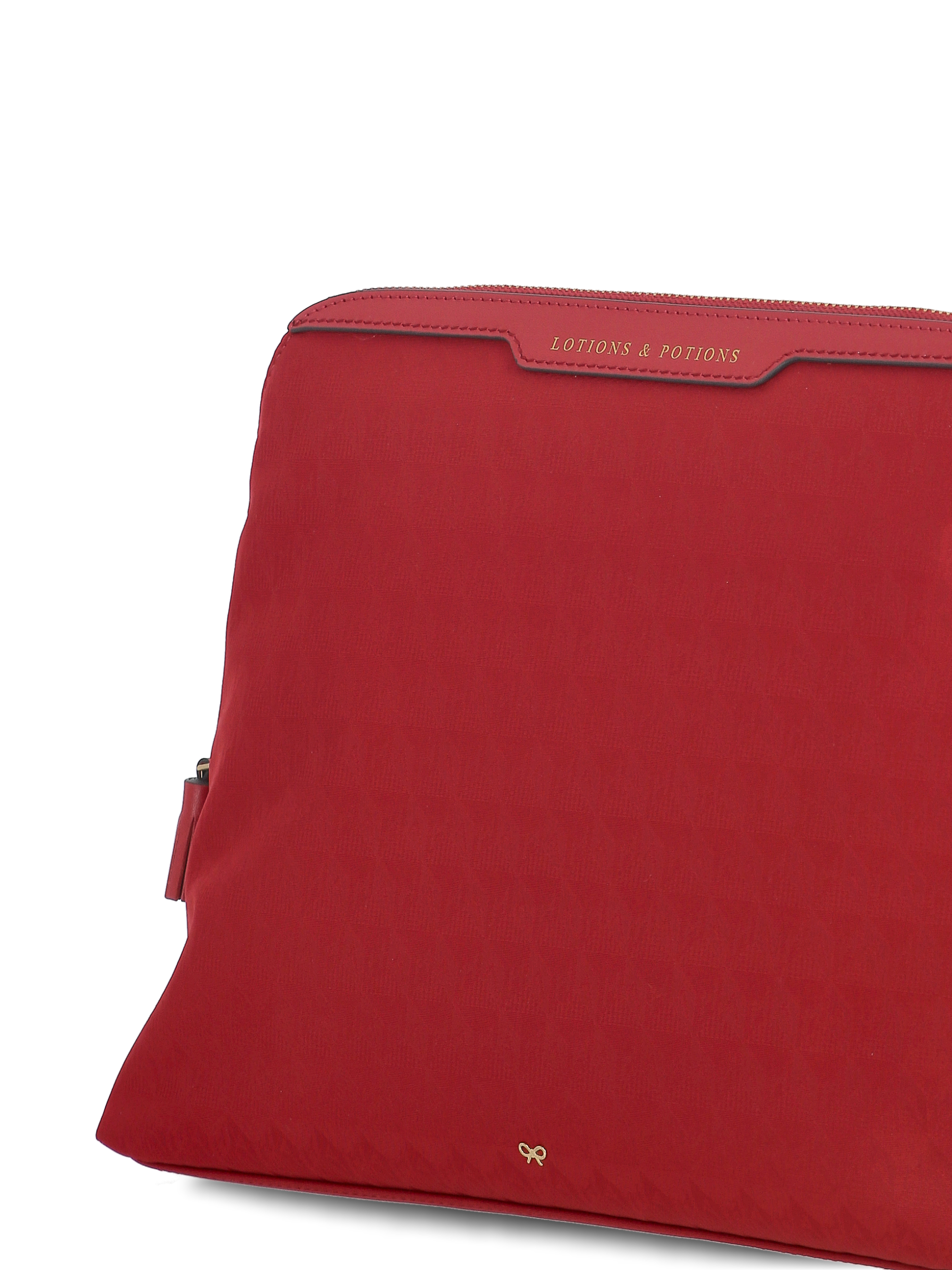 SS25---ANYA HINDMARCH---191432RED_3_P.JPG