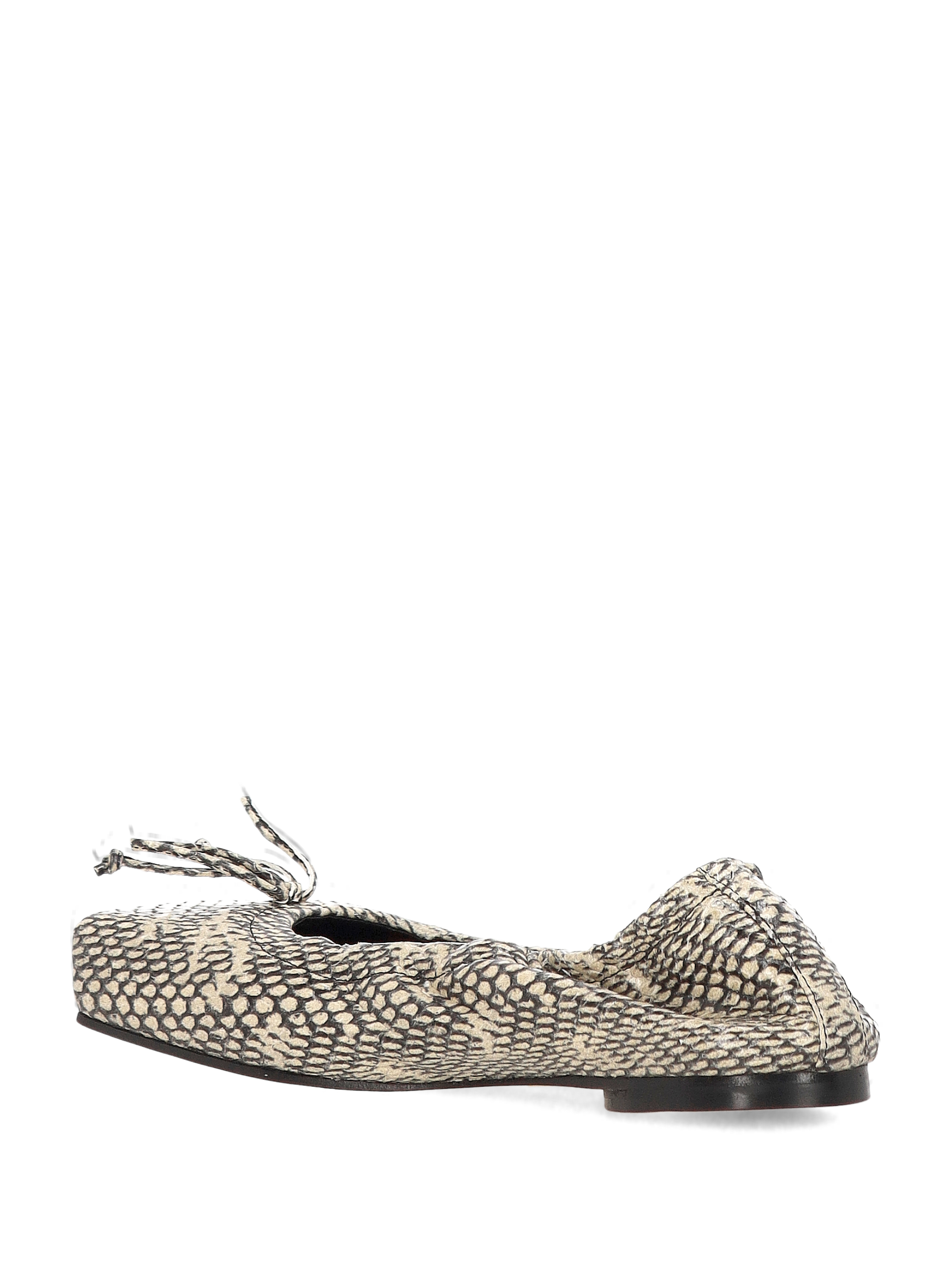 SS25---JACQUEMUS---243FO1573233150_2_P.JPG