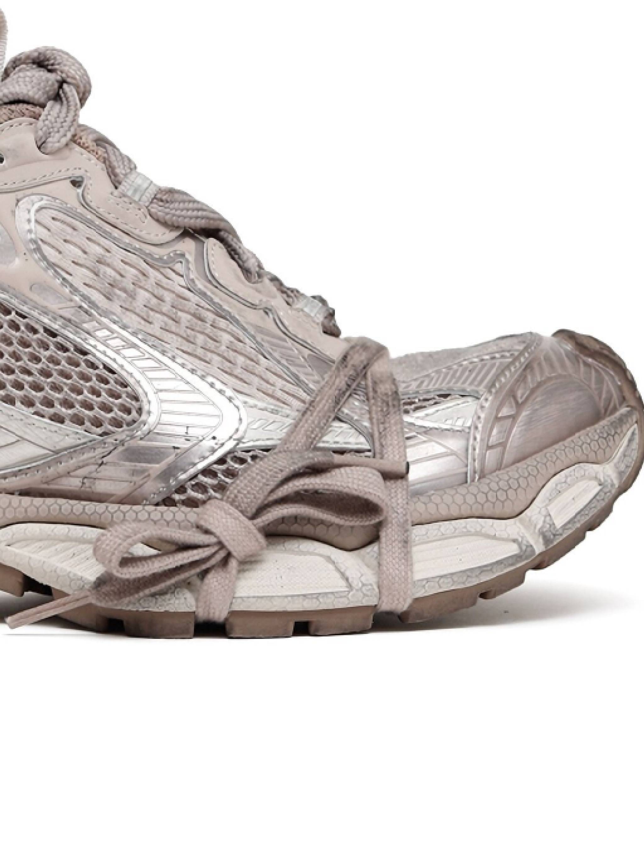 SS25---BALENCIAGA---734734W3XL52800_2_P.JPEG