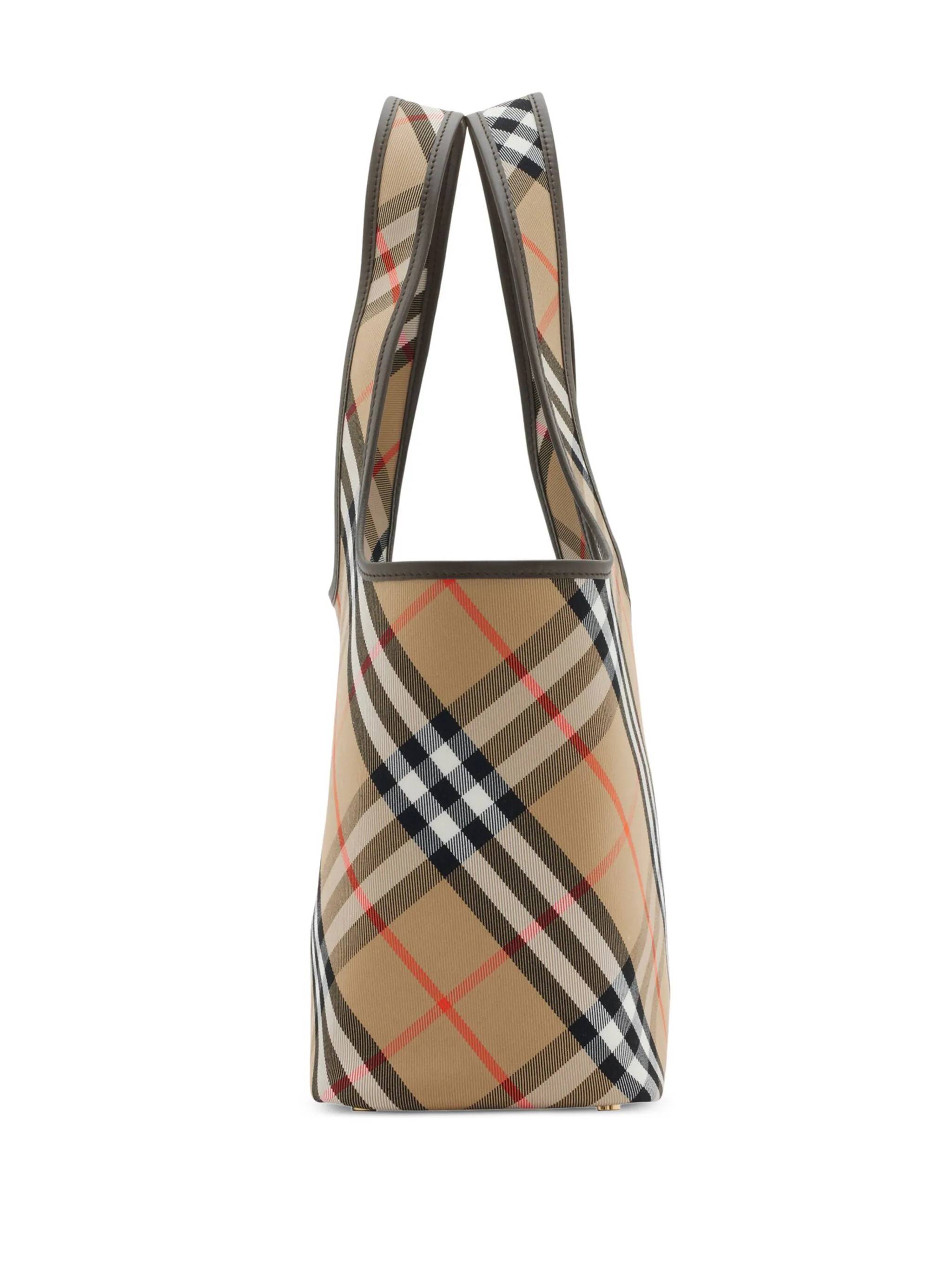 SS25---BURBERRY---8094685X_3_P.JPG
