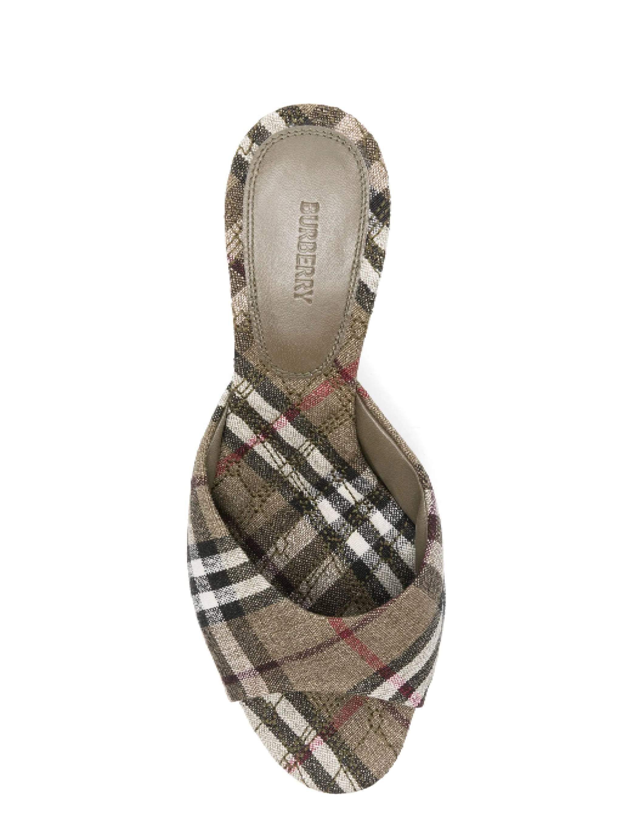SS25---BURBERRY---8105116X_3_P.JPEG