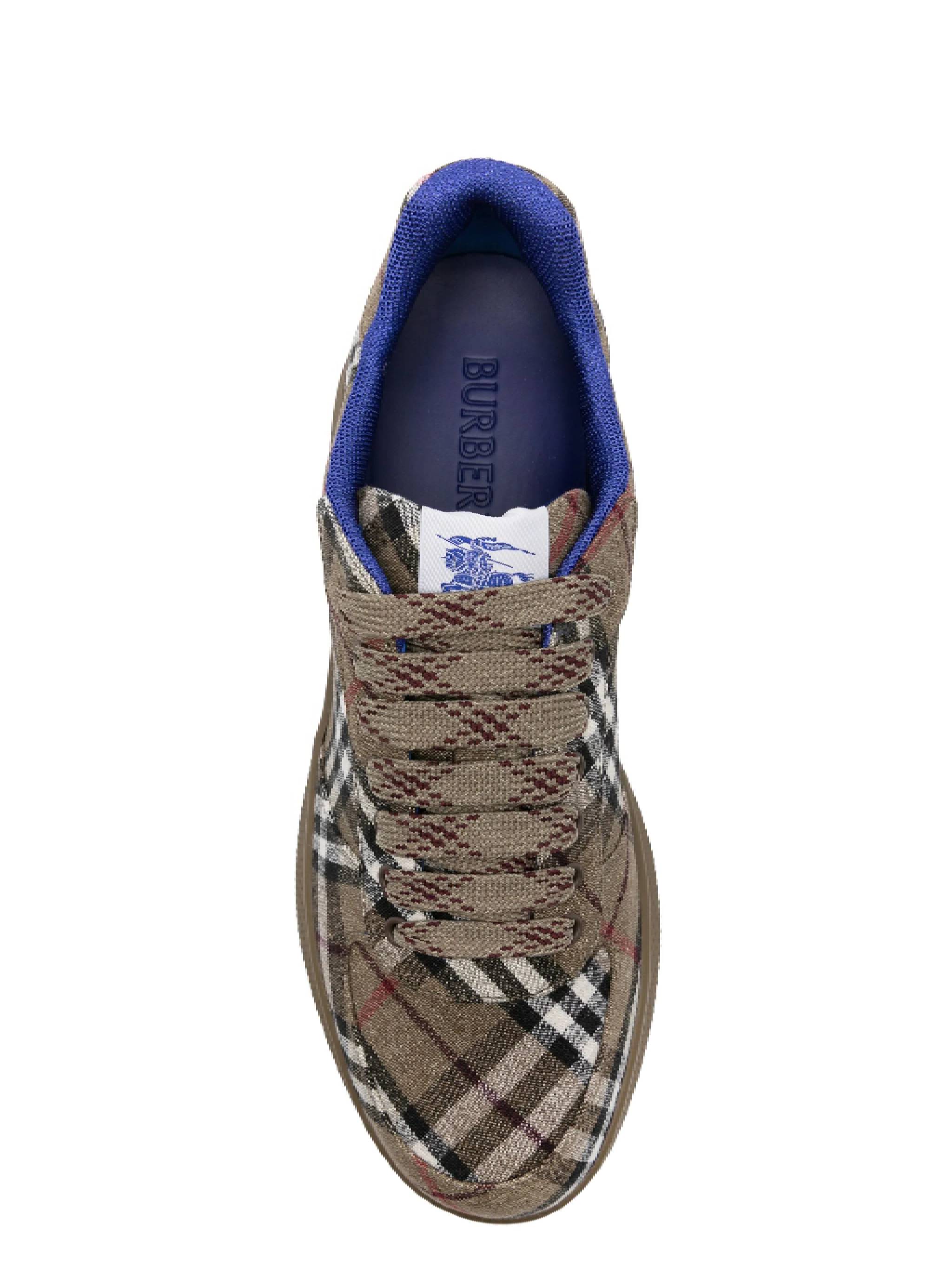 SS25---BURBERRY---8105189X_3_P.JPEG