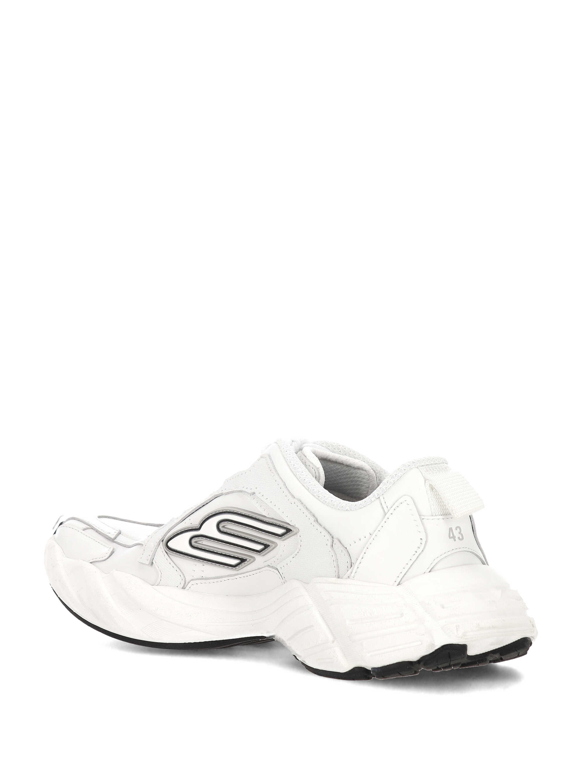 SS25---BALENCIAGA---825418WDTSC9110_2_P.JPEG